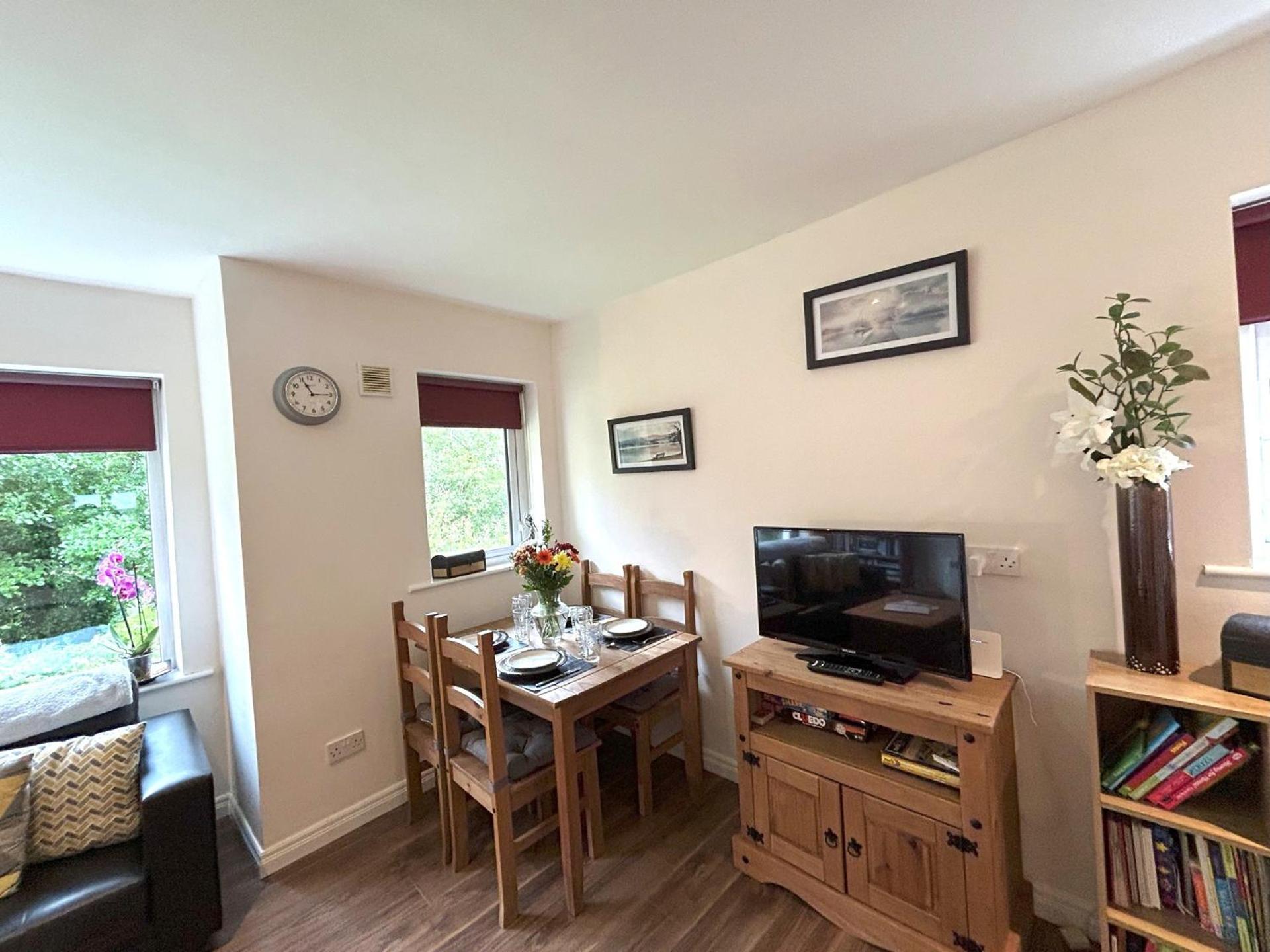 93 Clifden Glen family friendly cottage