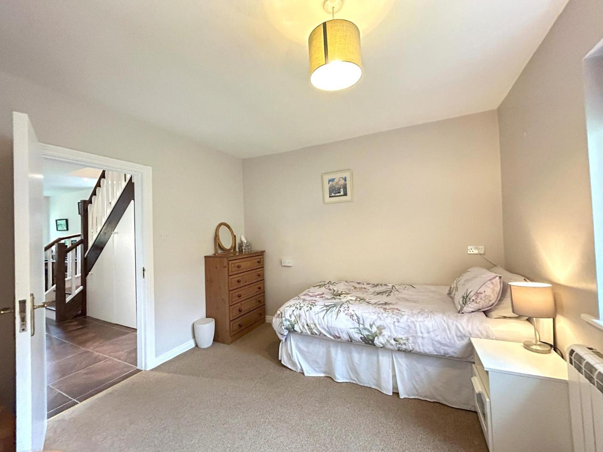 93 Clifden Glen family friendly cottage