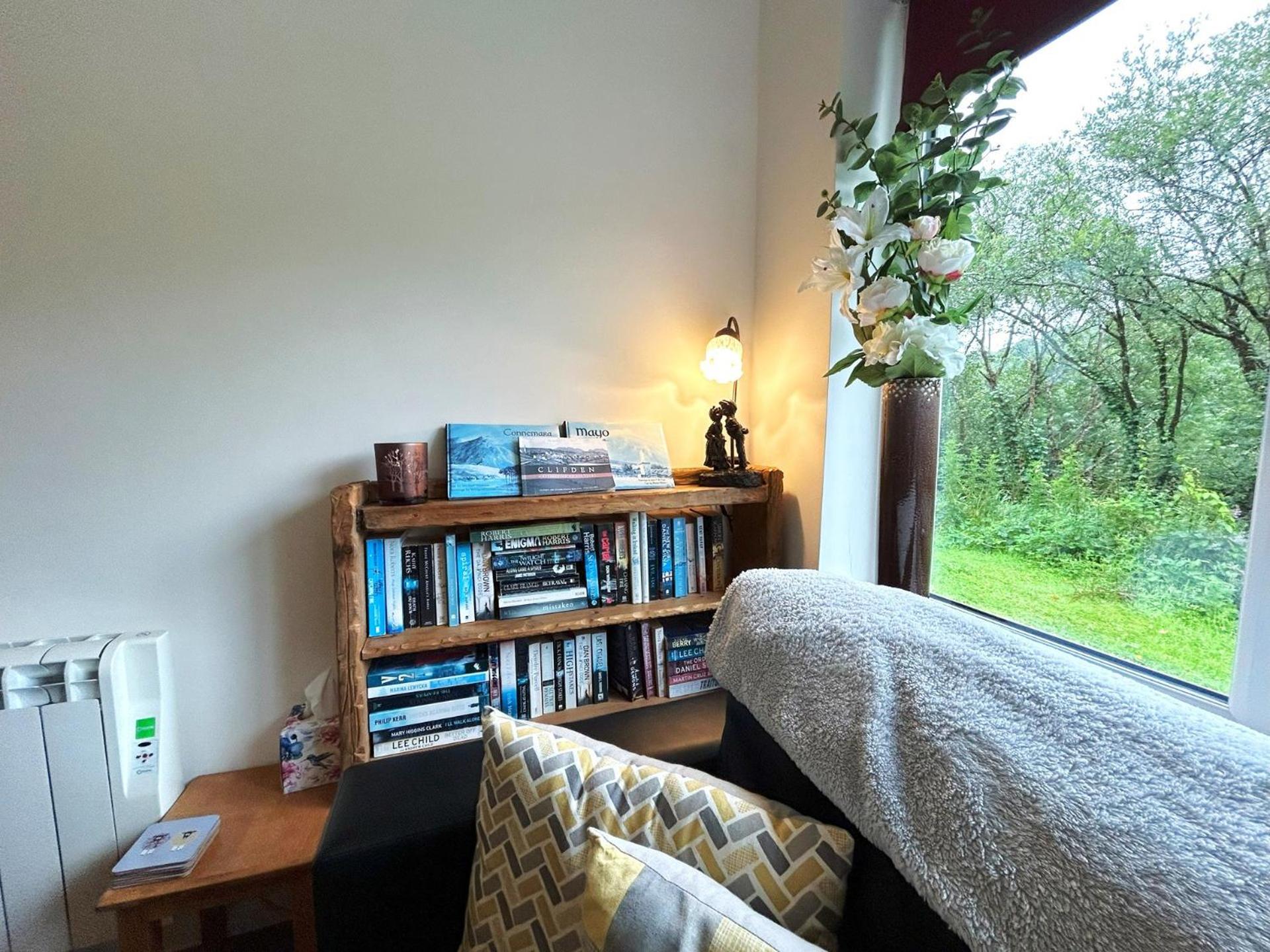 93 Clifden Glen family friendly cottage