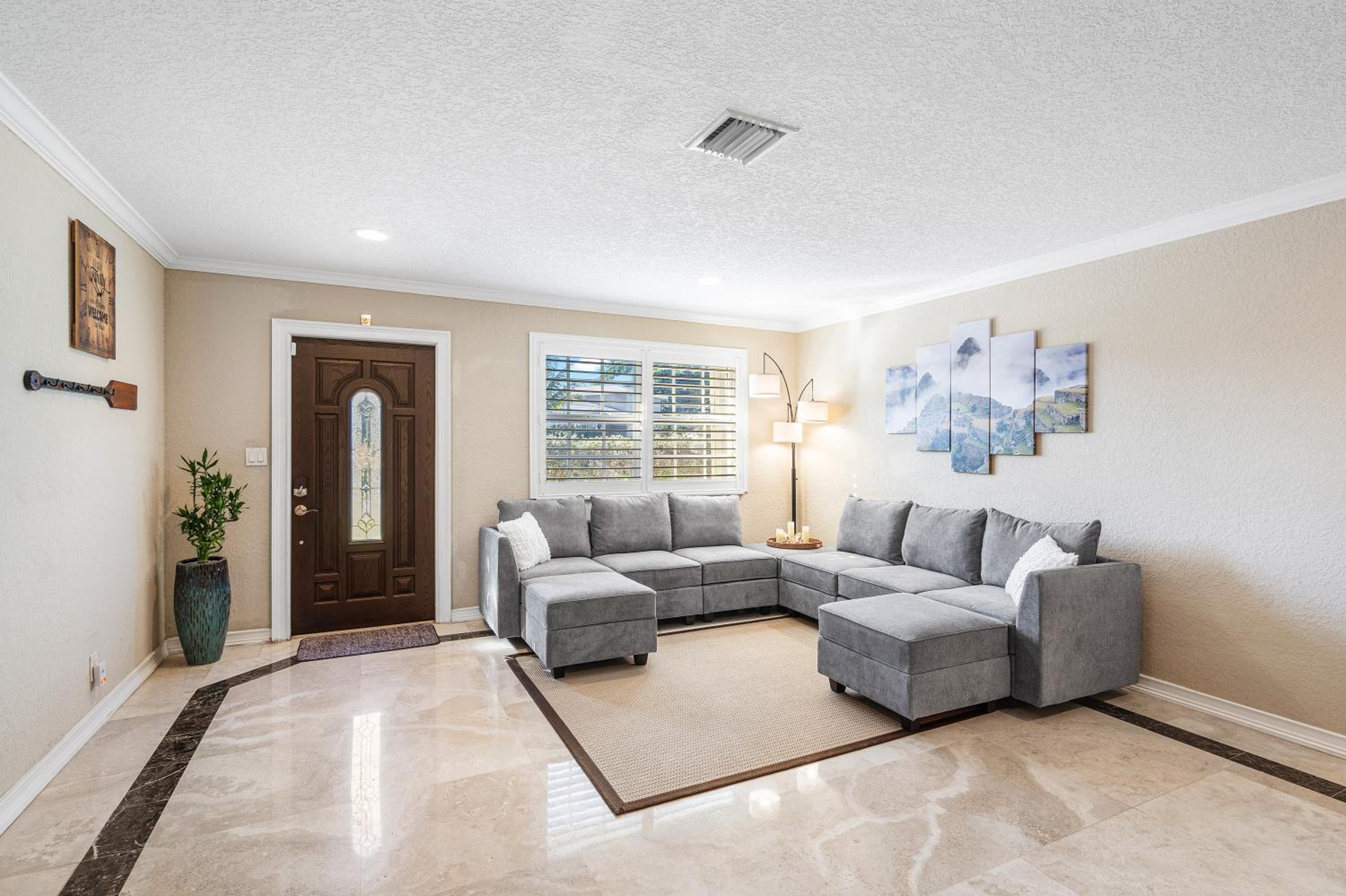 Waterfront Estate - Heated Pool Gym Tiki EV Chrgr Dock