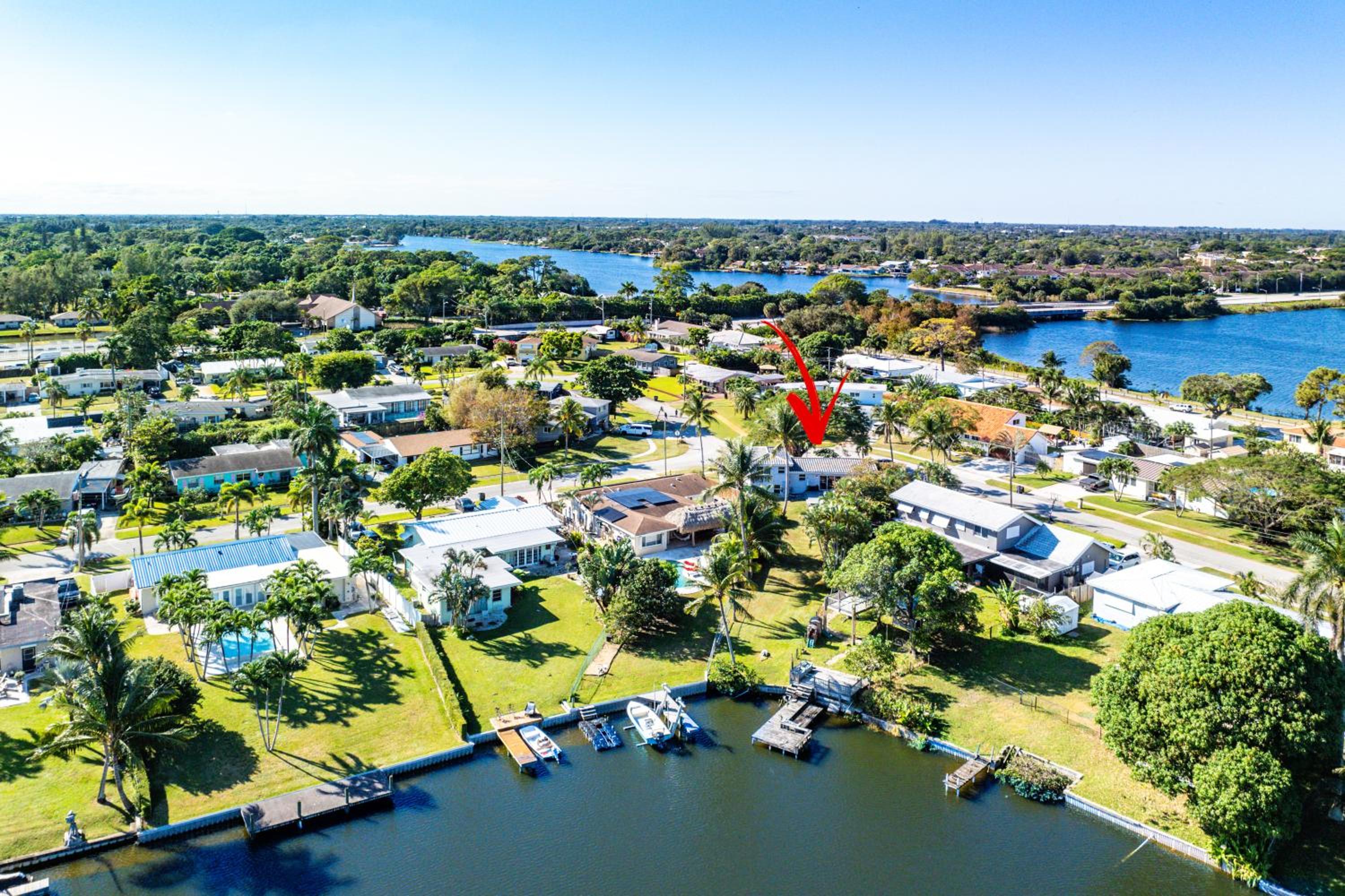 Waterfront Estate - Heated Pool Gym Tiki EV Chrgr Dock