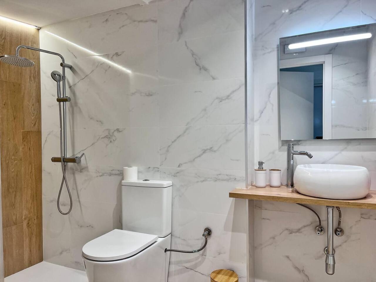 Loft Familiar: Paz y Conexión Ideal en Valencia