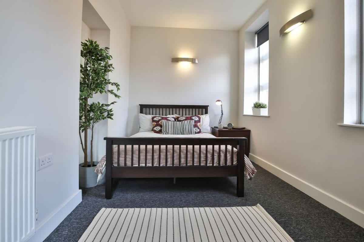 For Students Only - Dean Clarke Lofts in Exeter