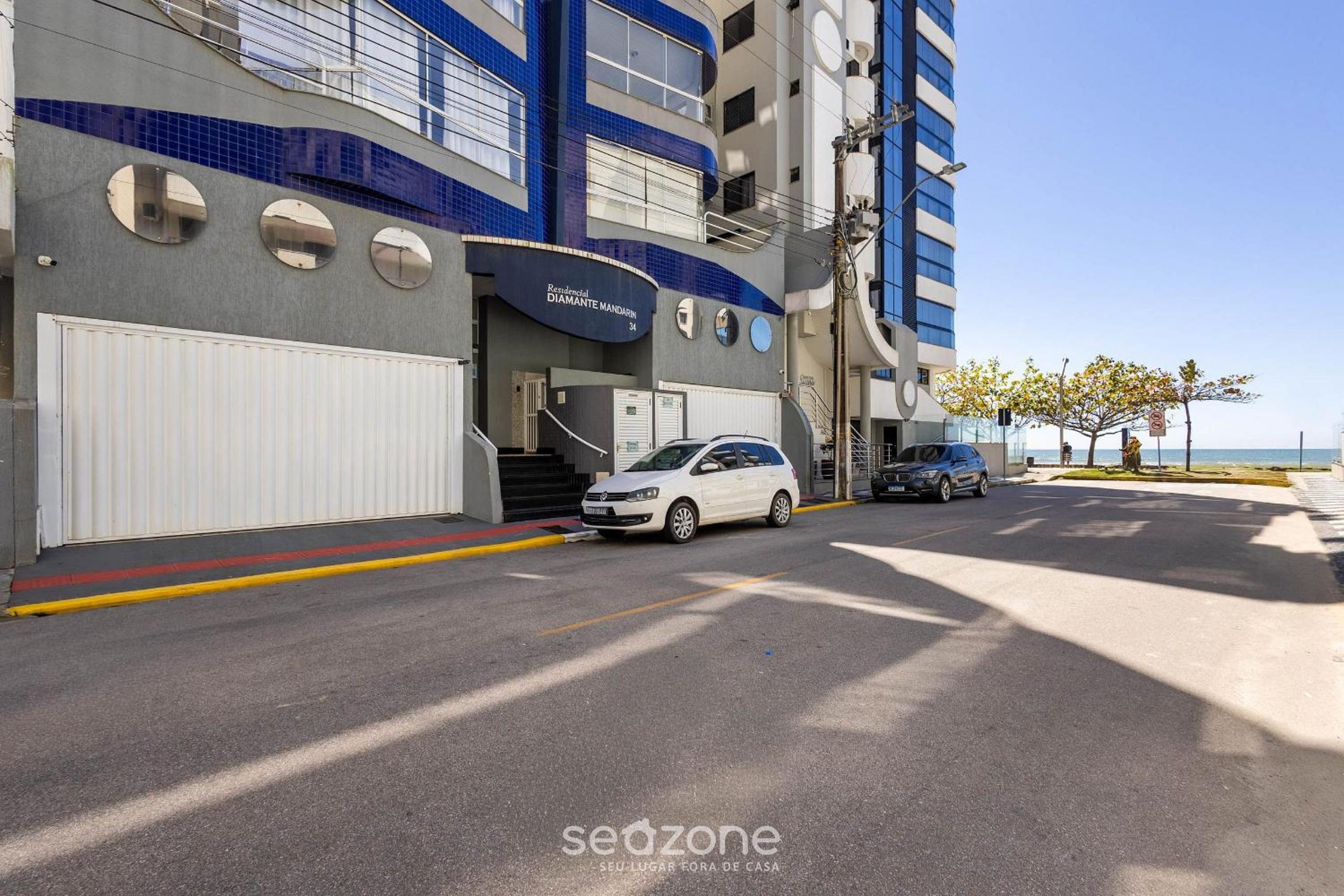 Apt with balcony and BBQ 30m from the sea RDM0101
