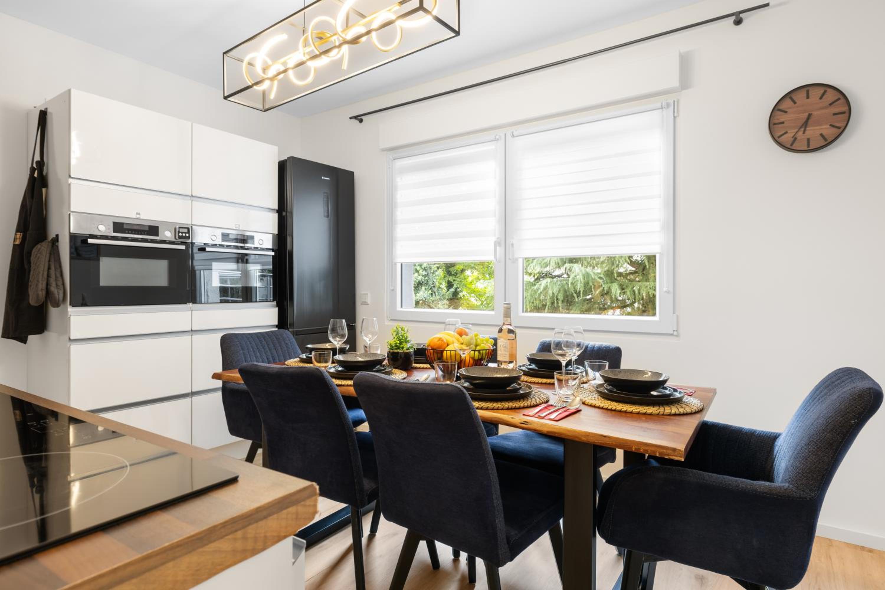 Svyvo Apartments Brühl - Parking Kitchen Balcony