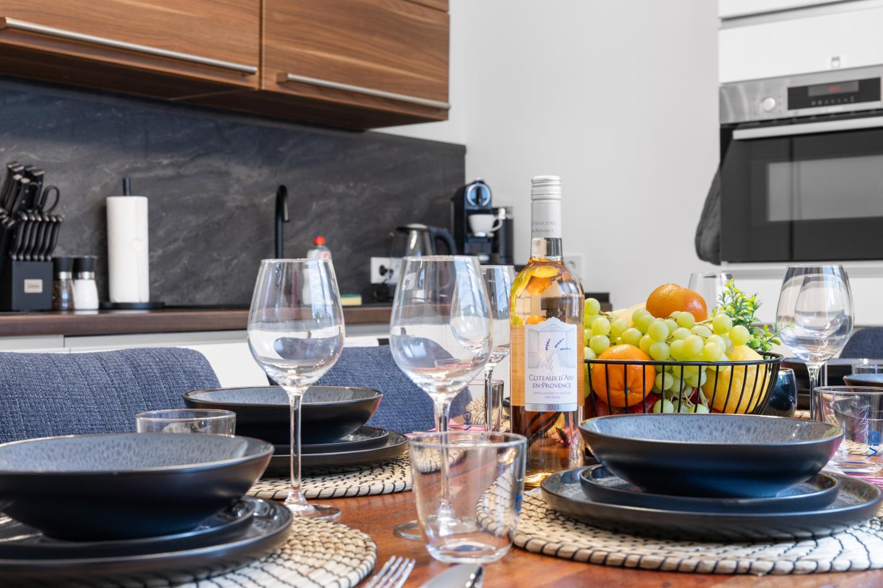 Svyvo Apartments Brühl - Parking Kitchen Balcony