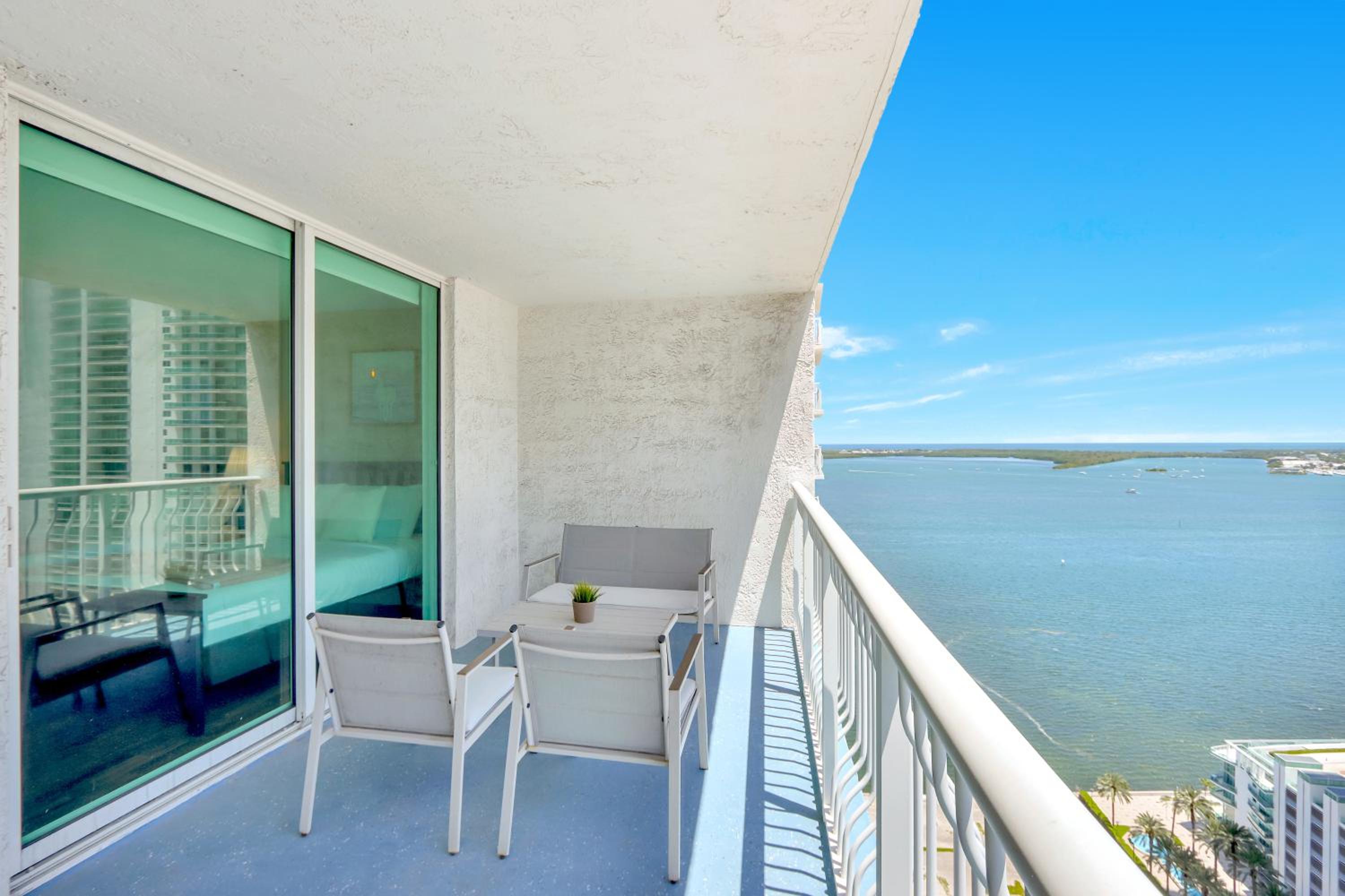The Bay Suites - Brickell