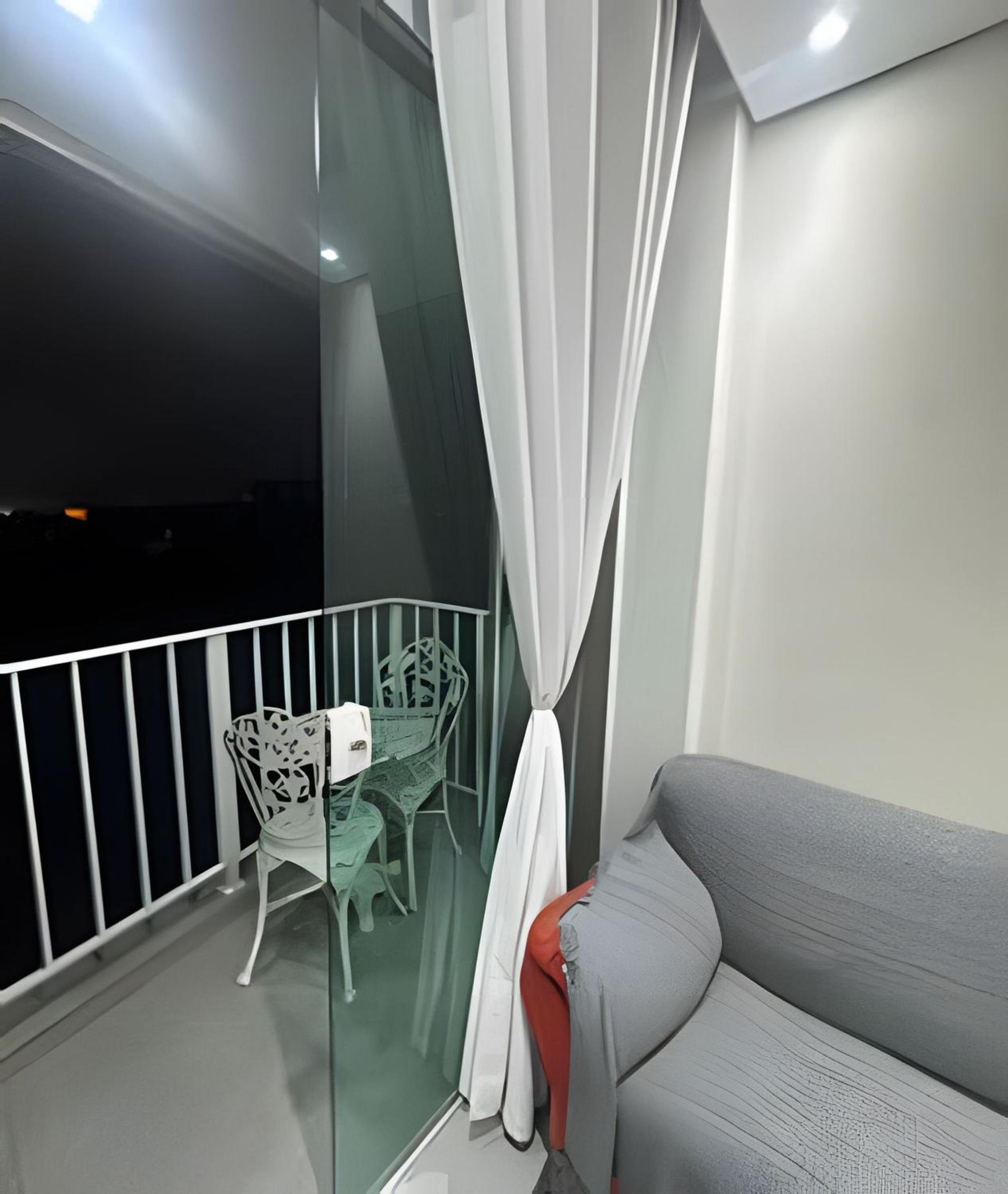 Your New Postcard View: 2-BR Apartment with Panoramic Cityscape in Riachuelo