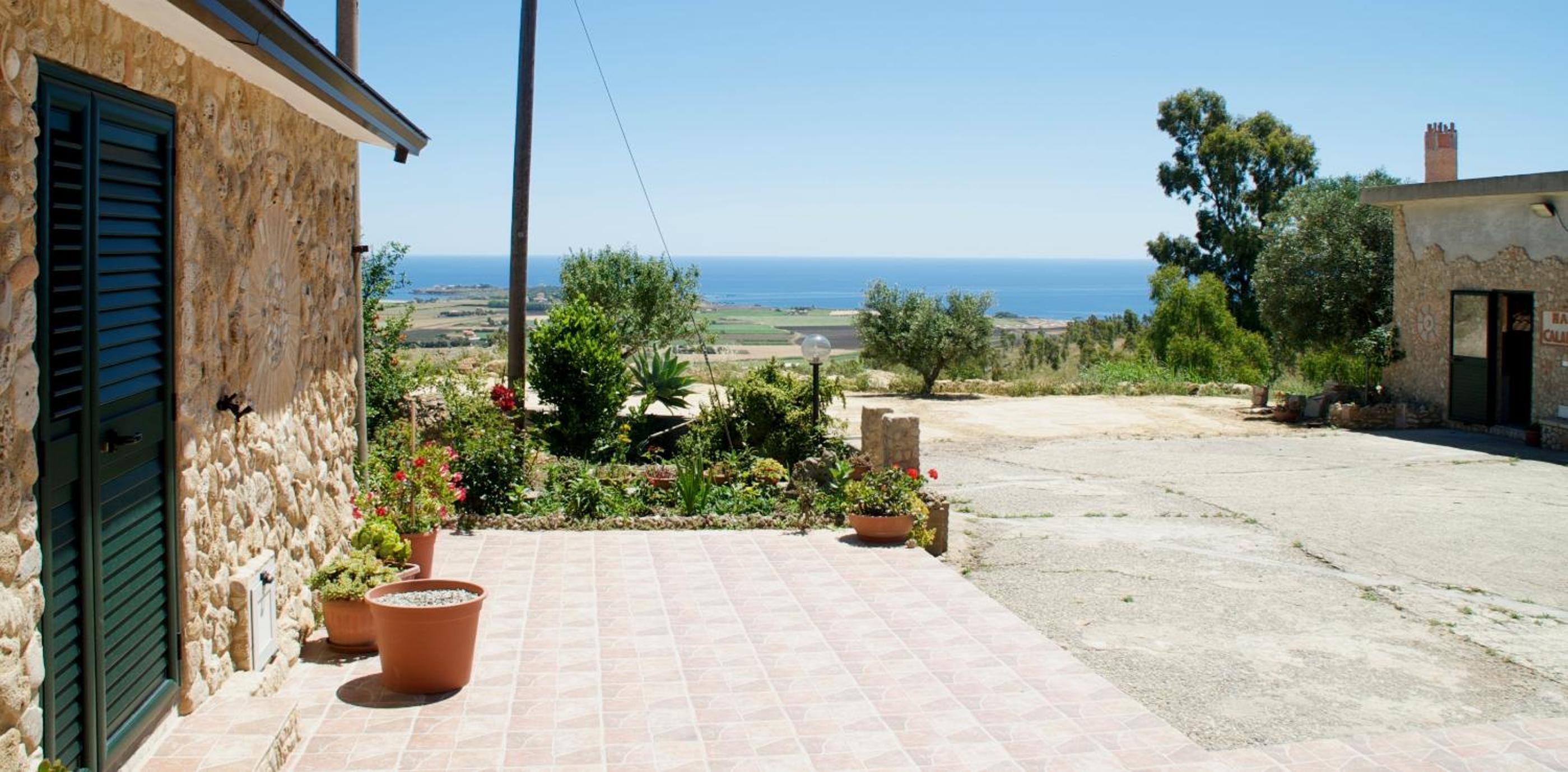 Photo 44