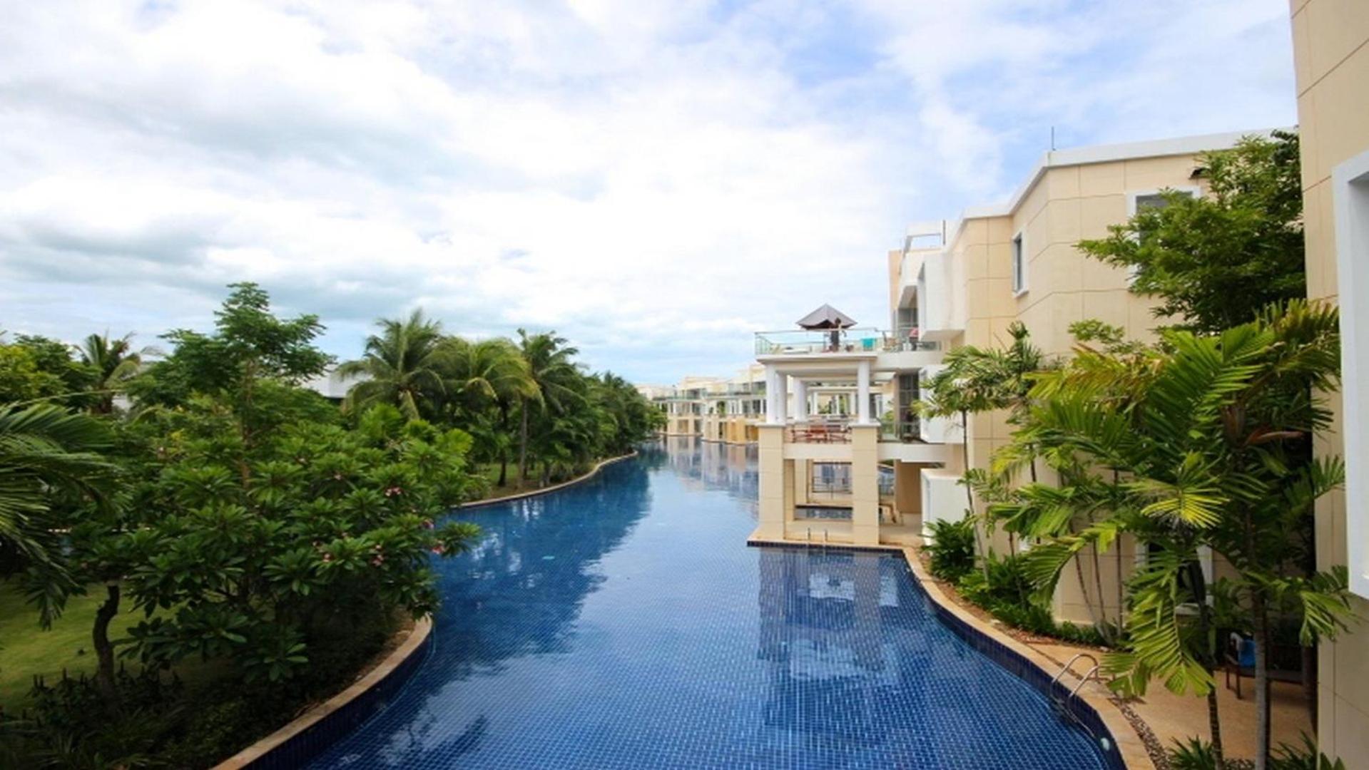 Hua Hin Blue Lagoon