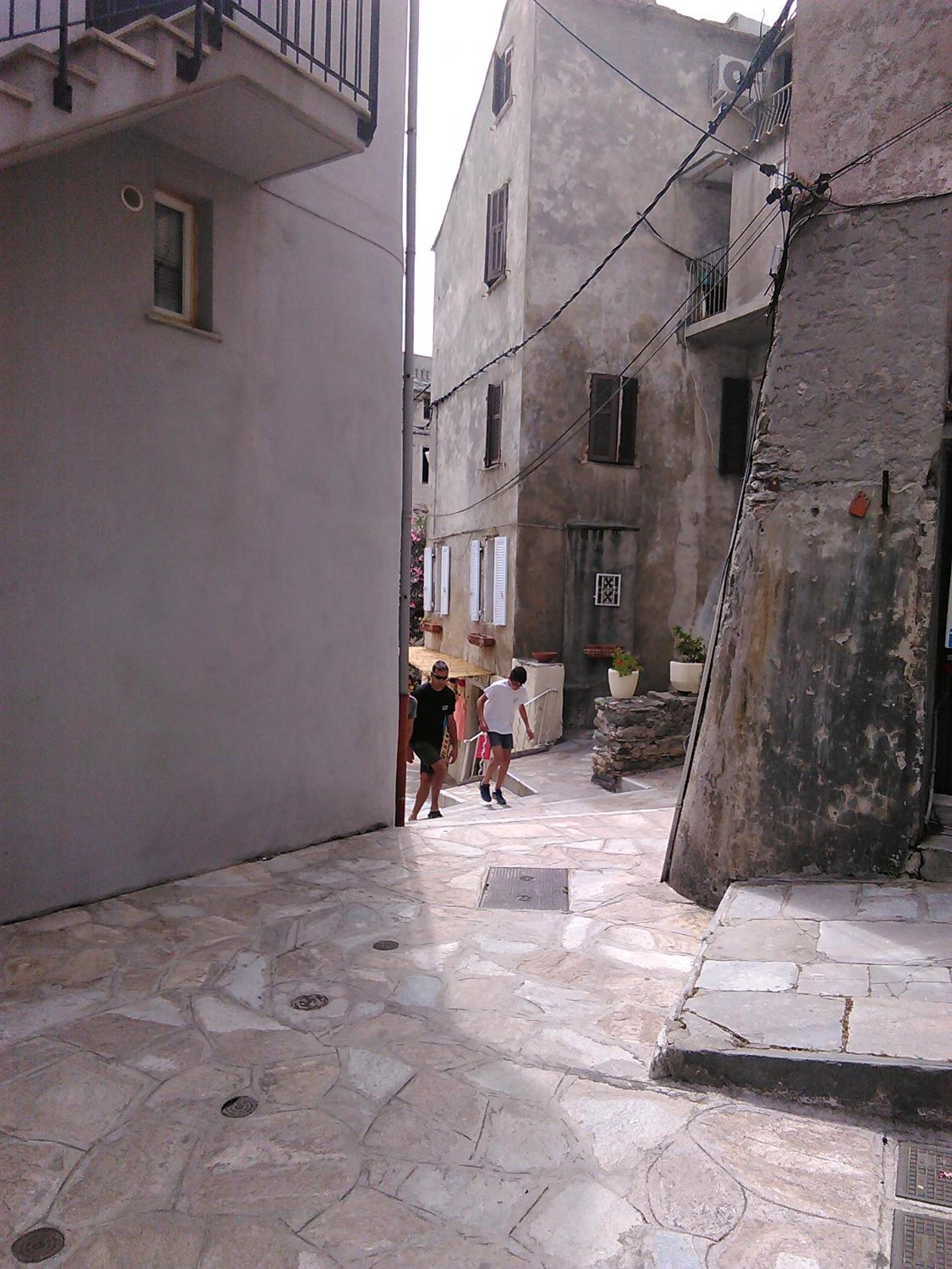 Photo 56