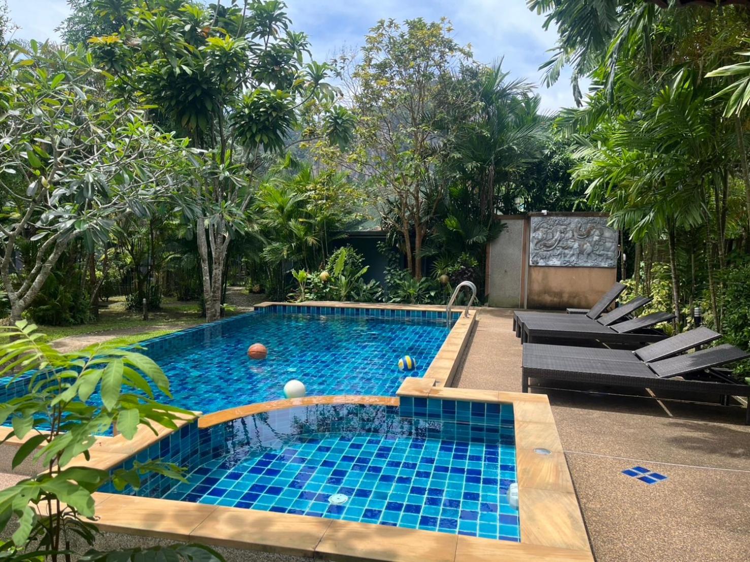 Moubillow Resort