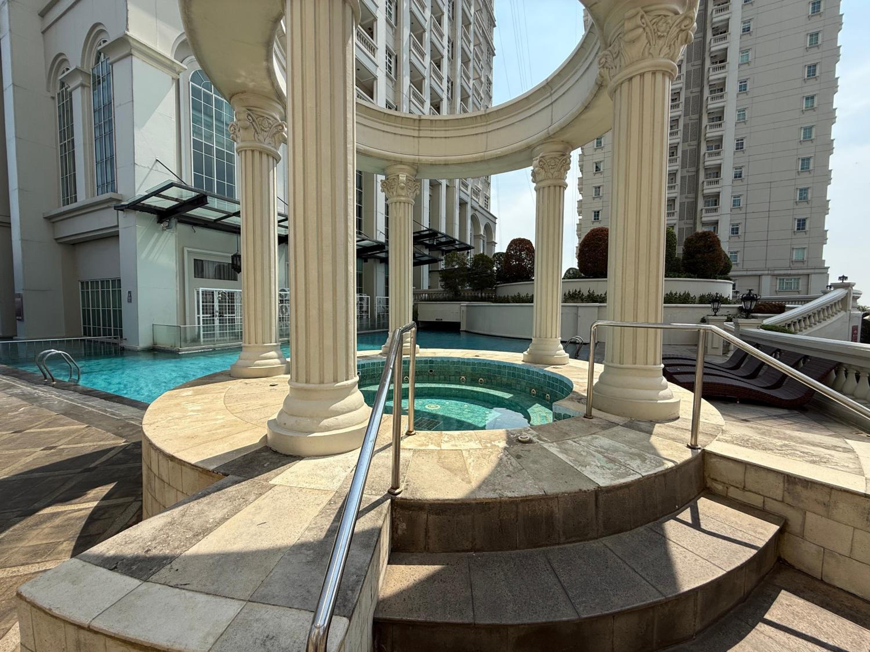 2 Bedroom apartment at Senayan