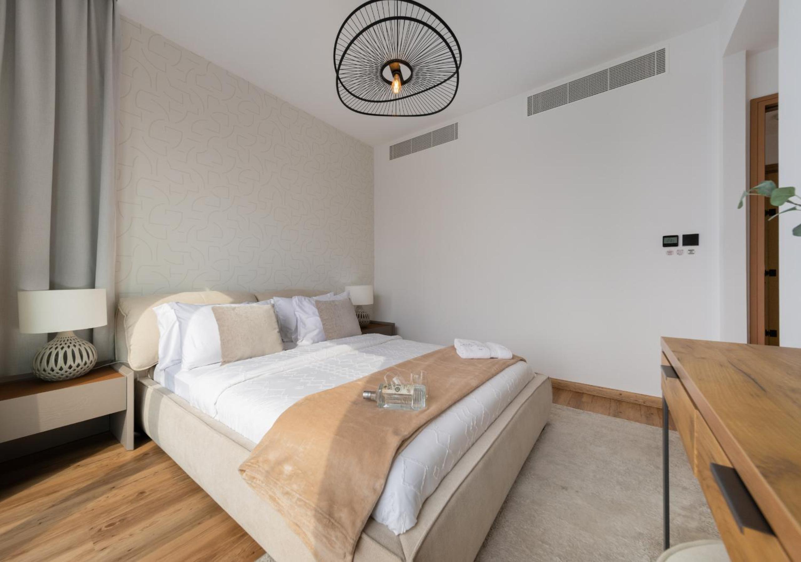 EDEN'S Homes & Villas - VIDA Dubai Marina Residences