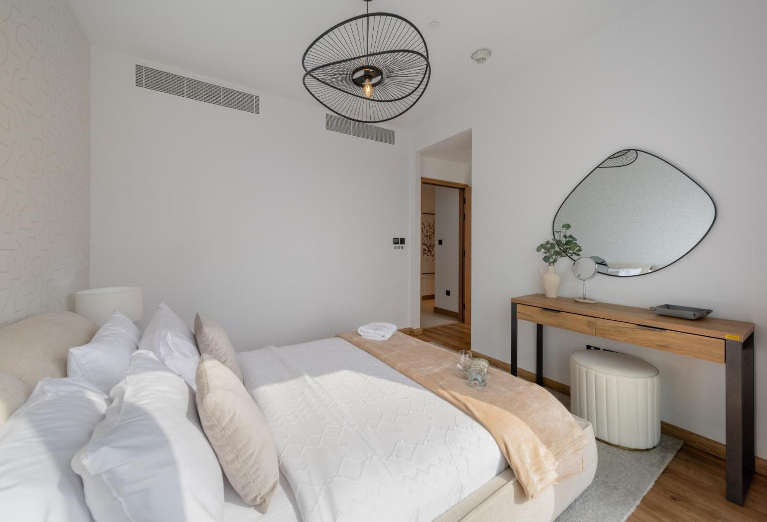 EDEN'S Homes & Villas - VIDA Dubai Marina Residences