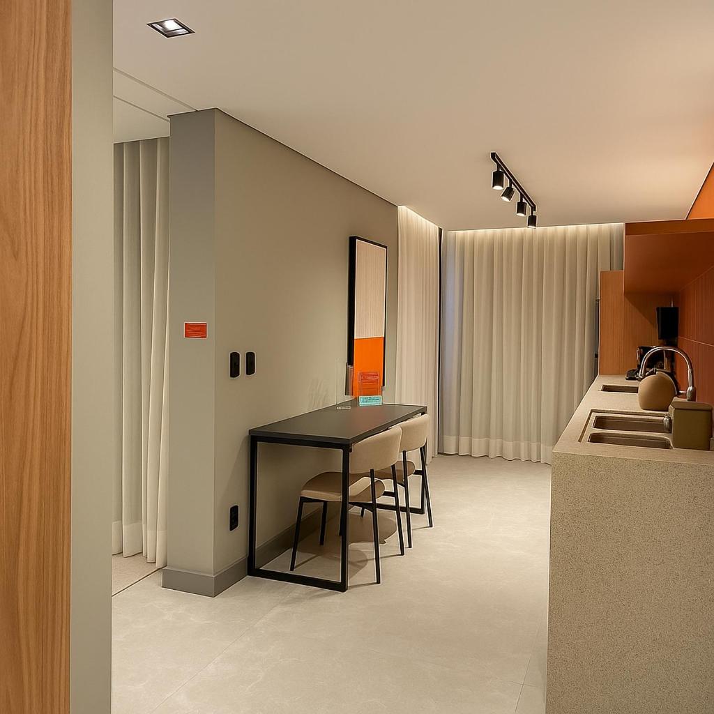 Xtay Oslo Florianópolis - Residential studio 5 minutes from downtown, close to Epic School and Atlantis Executive Center