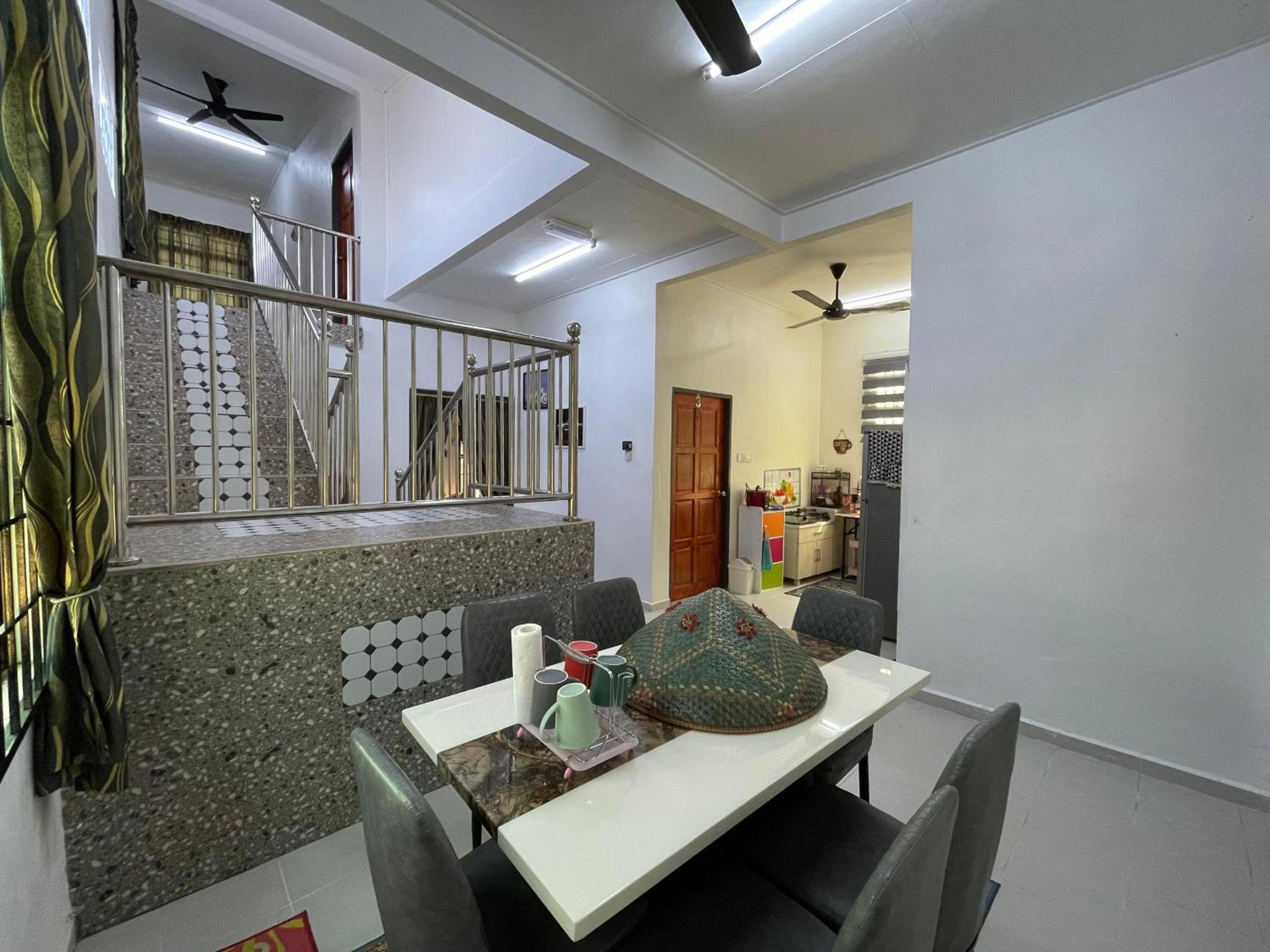 Fahim Homestay Pasir Mas