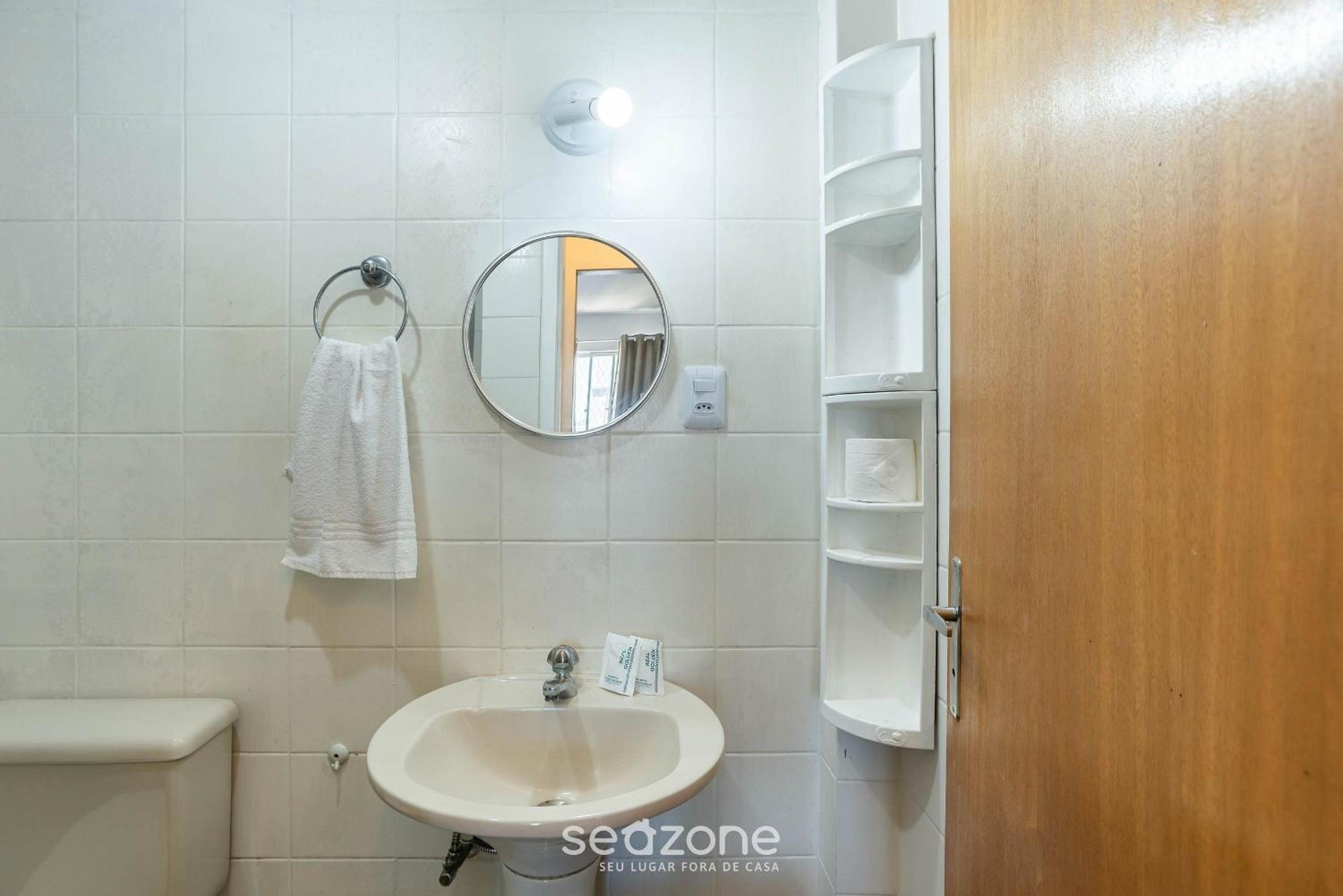 Apartments 400 m from the Beach in BC - CEV