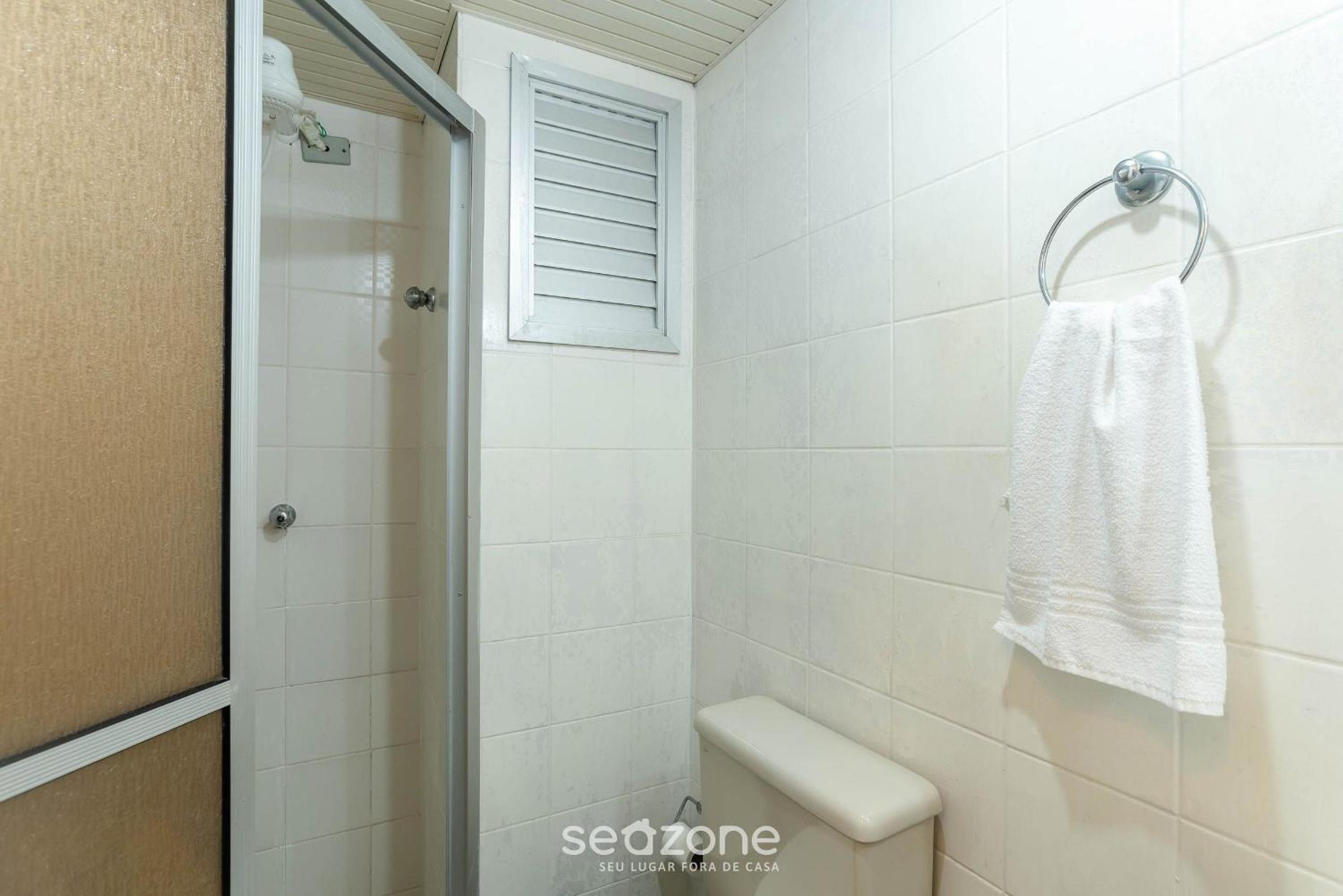 Apartments 400 m from the Beach in BC - CEV