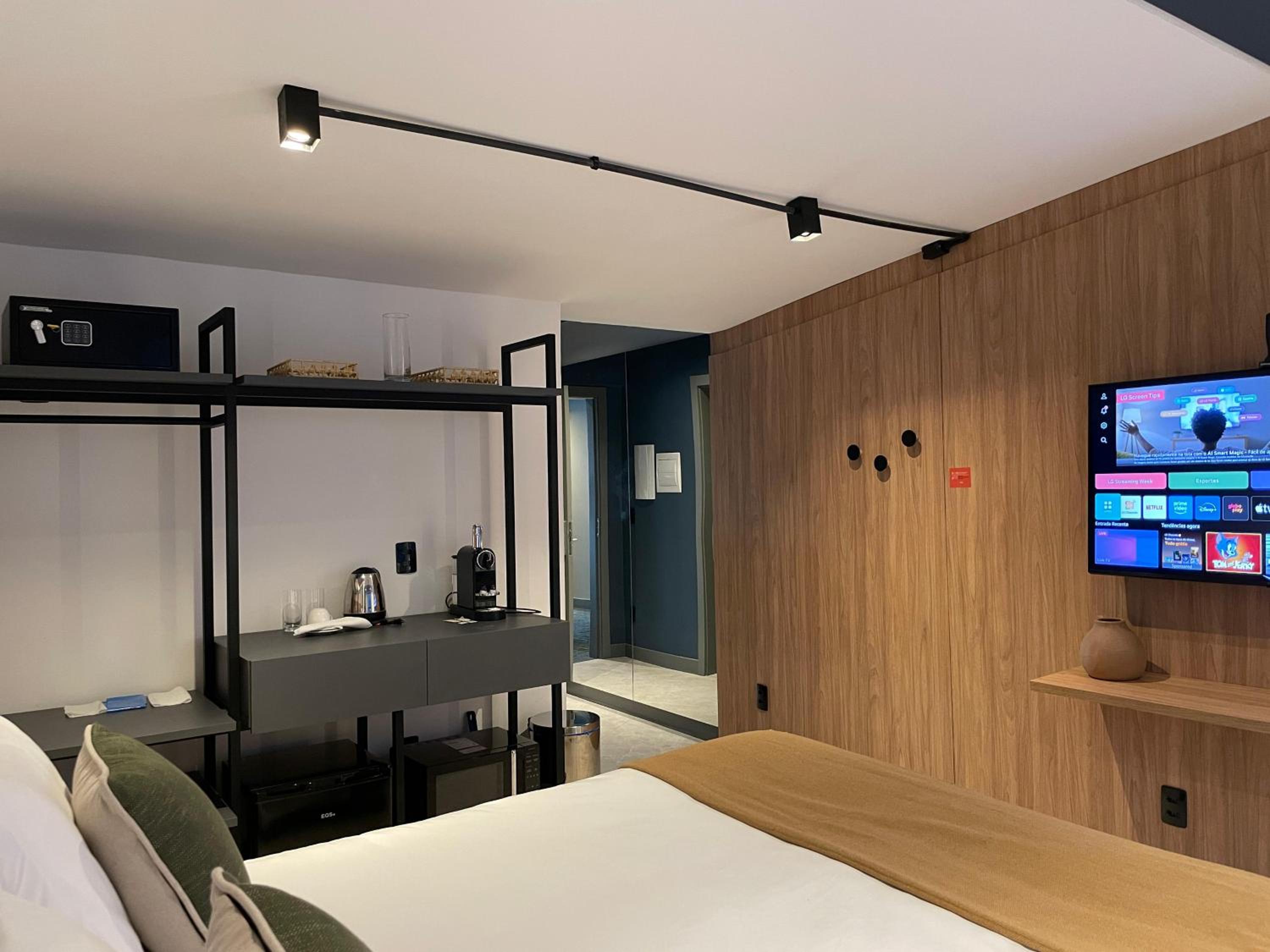 Xtay Oslo Florianópolis - Residential studio 5 minutes from downtown, close to Epic School and Atlantis Executive Center