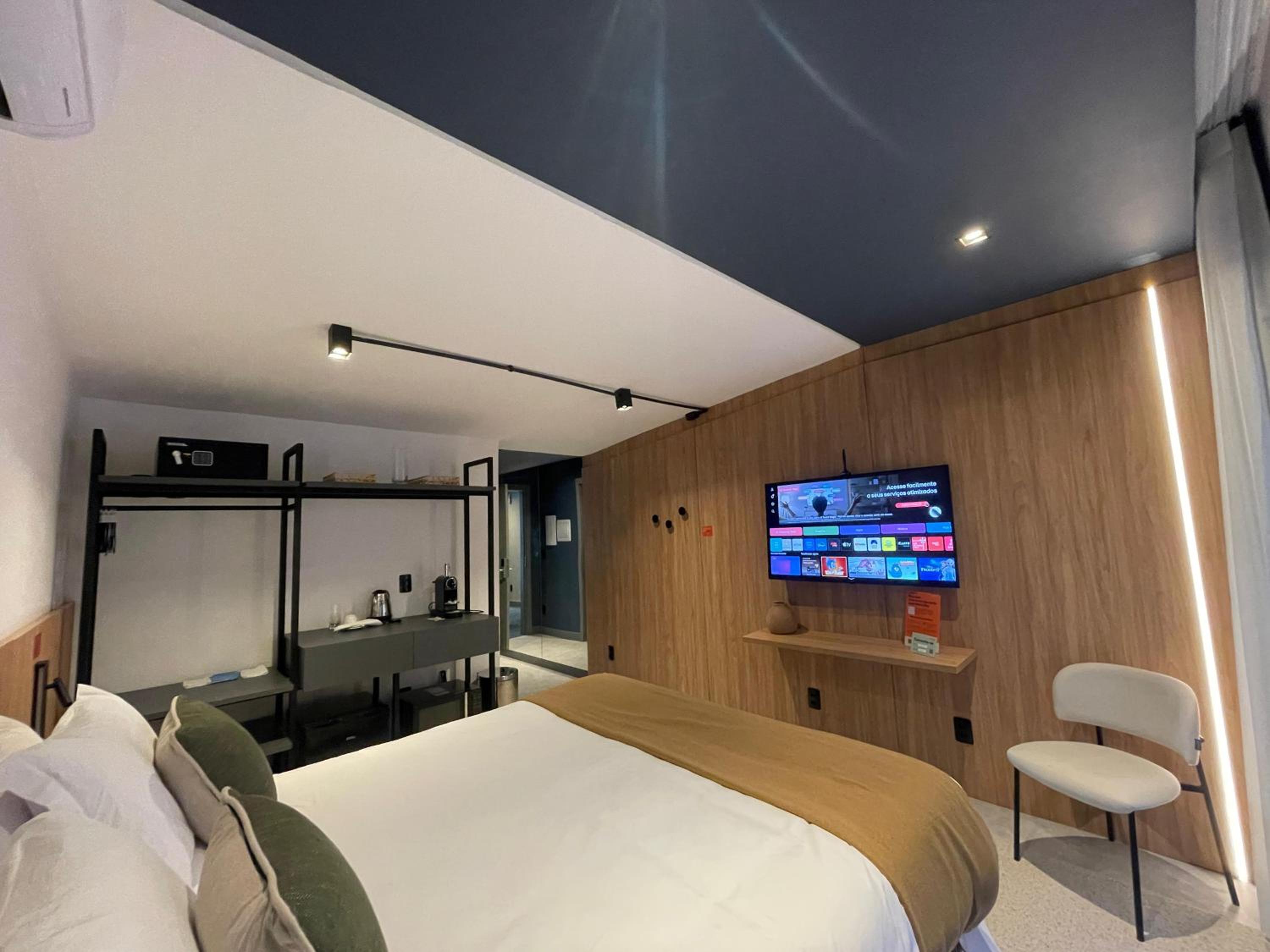 Xtay Oslo Florianópolis - Residential studio 5 minutes from downtown, close to Epic School and Atlantis Executive Center