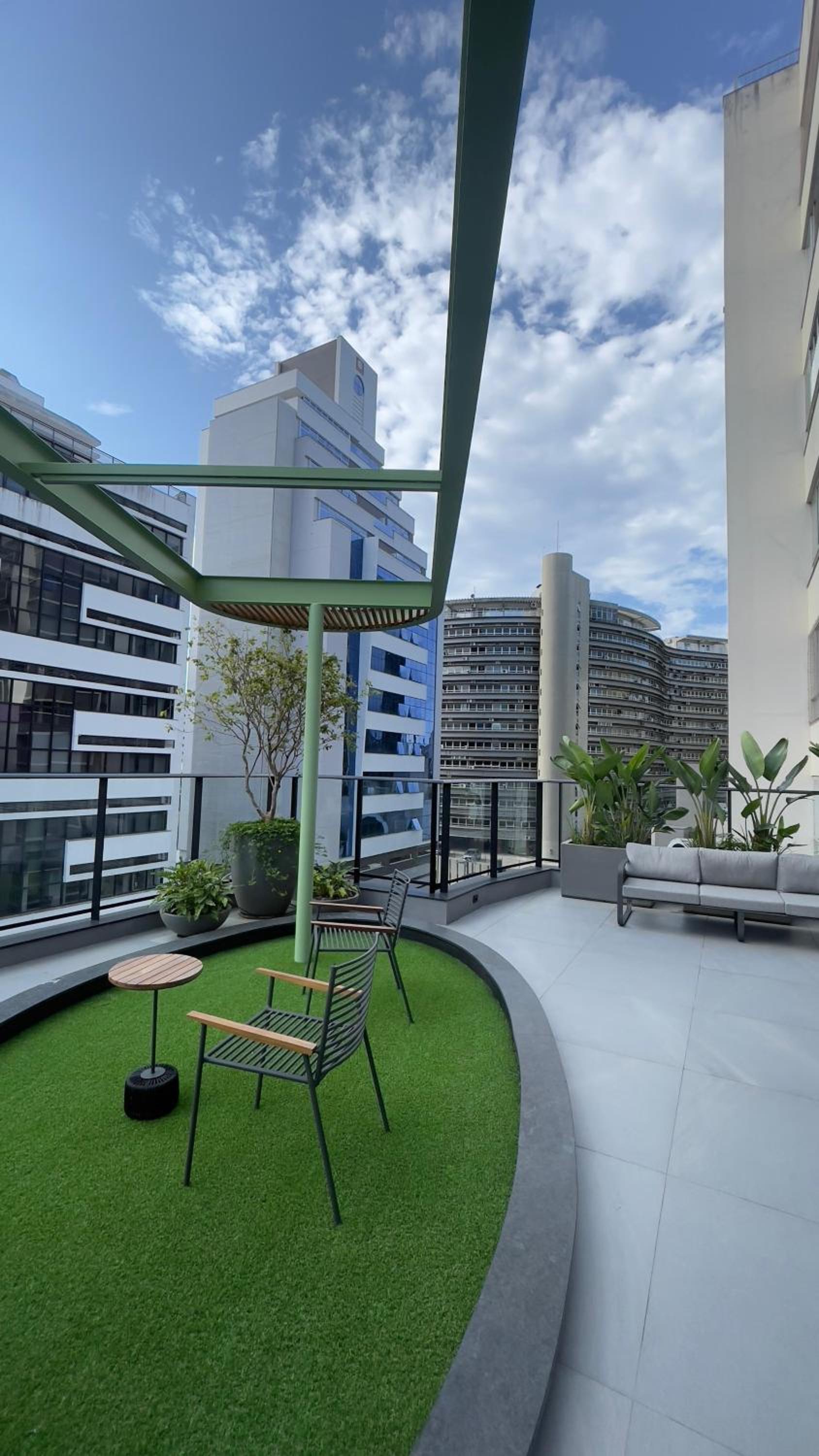 Xtay Oslo Florianópolis - Residential studio 5 minutes from downtown, close to Epic School and Atlantis Executive Center