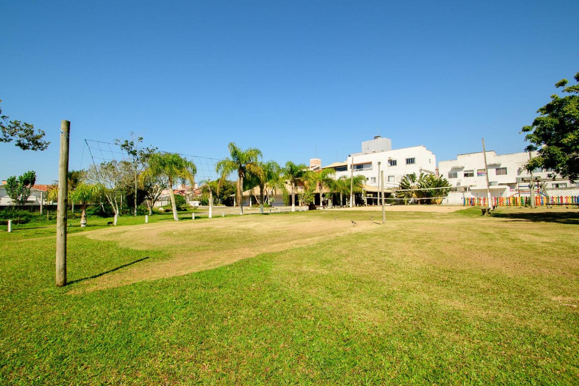 Casa c/ar cond. rua da praia, cond. fechado HK0945