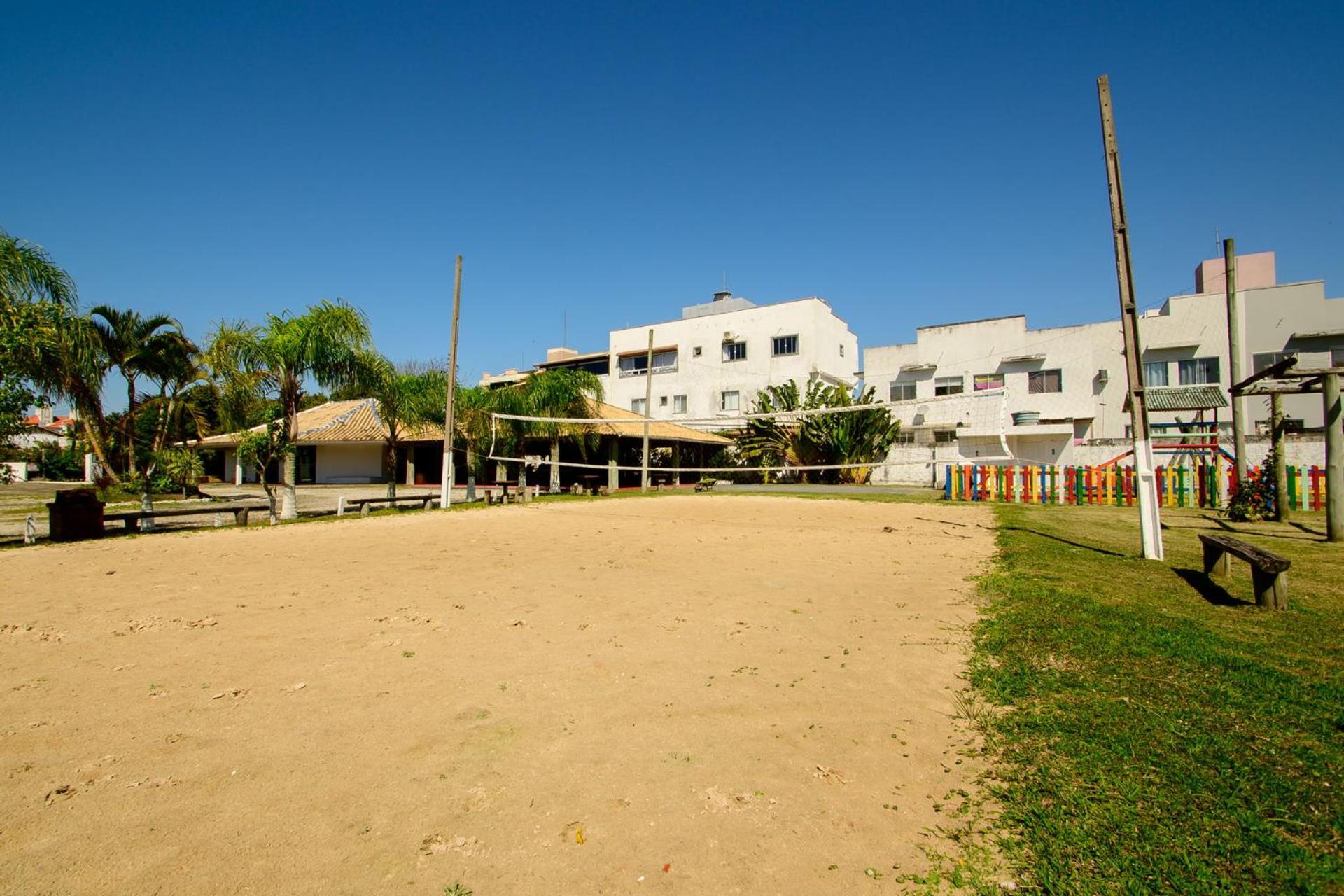 Casa c/ar cond. rua da praia, cond. fechado HK0945