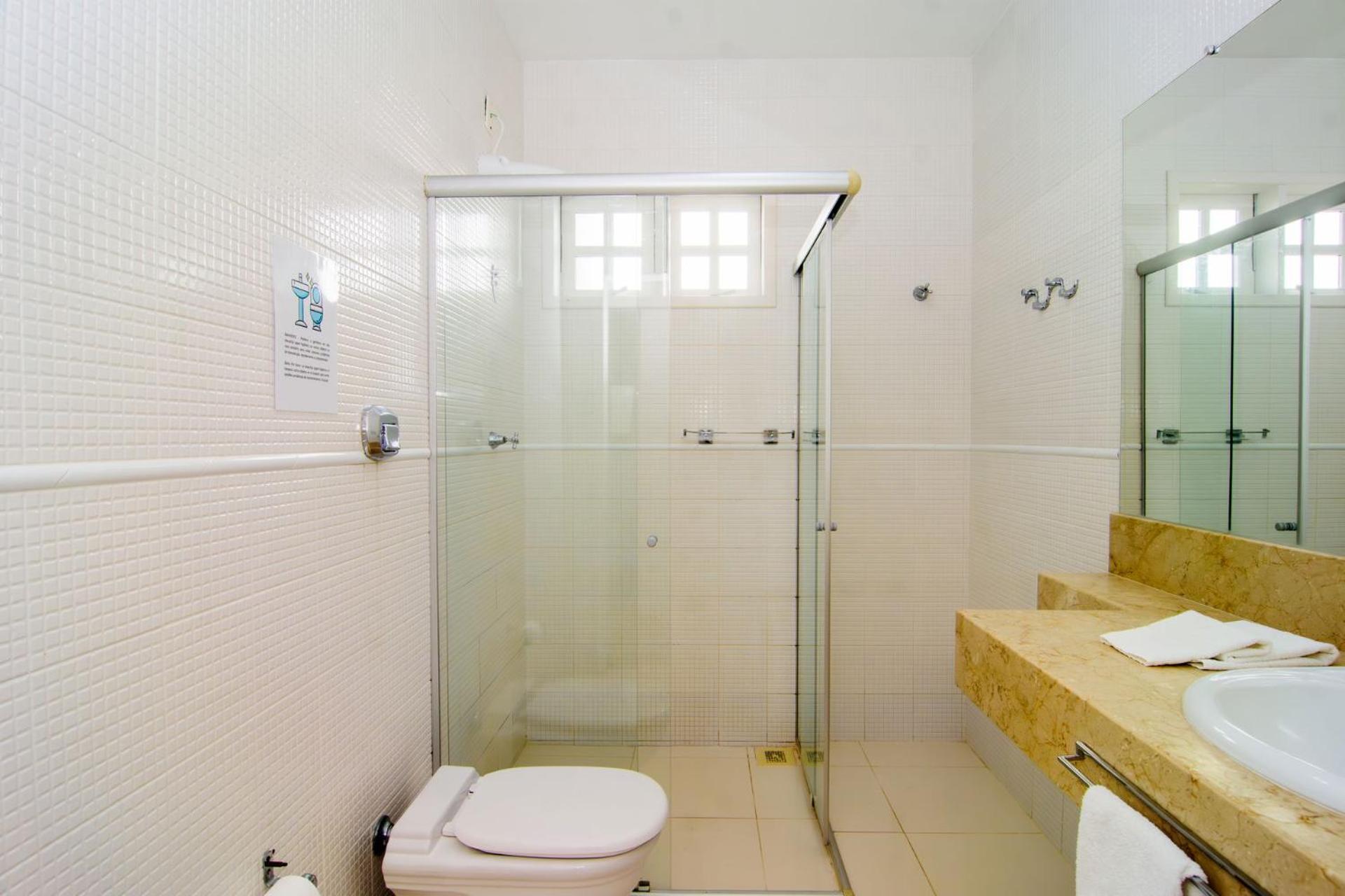 Casa c/ar cond. rua da praia, cond. fechado HK0945