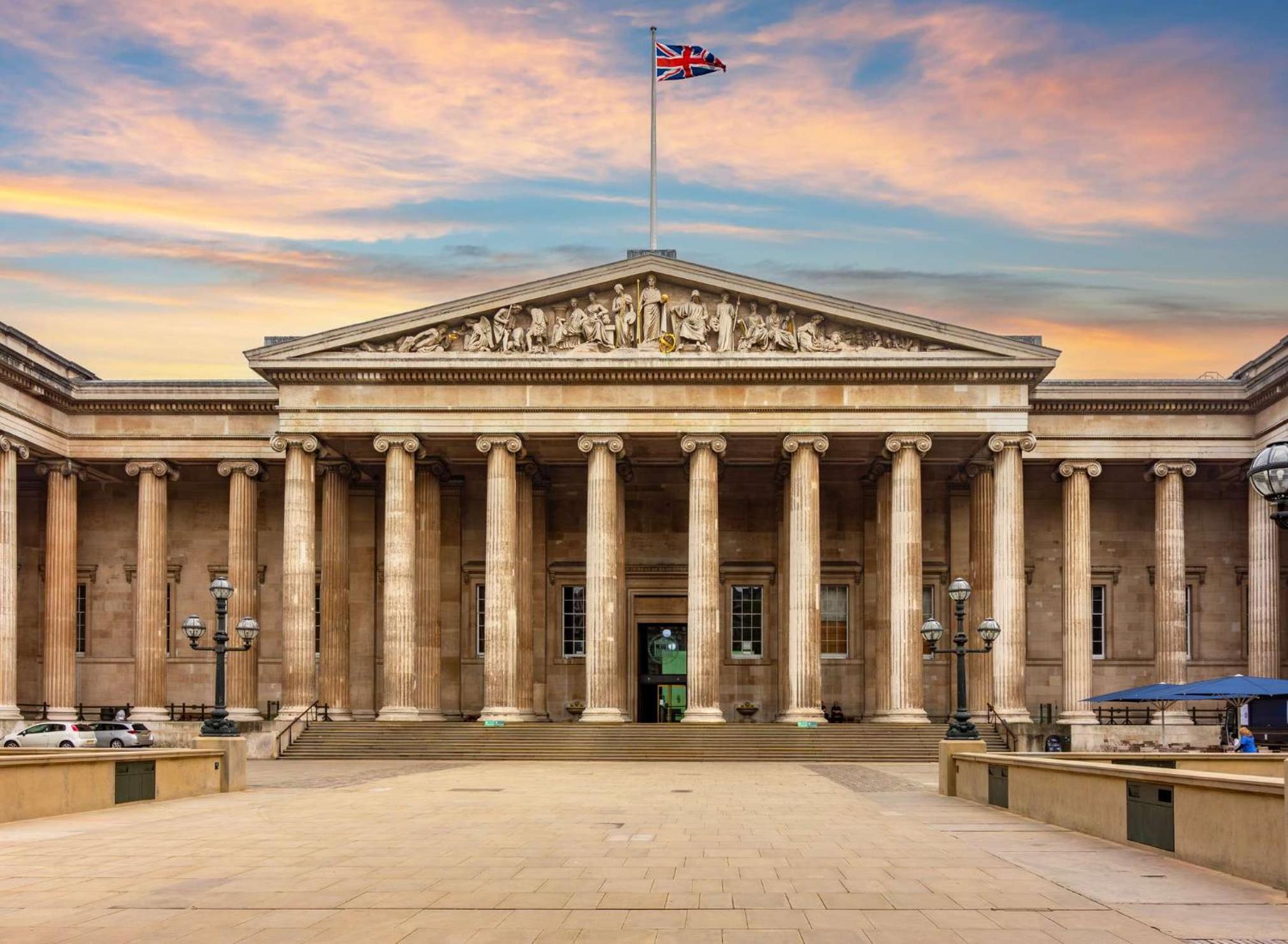 A Scholar's Gallery - Bloomsbury - by Frankie Says