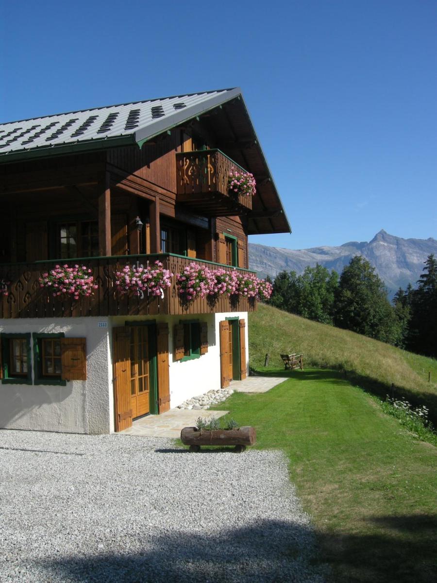 Photo 18