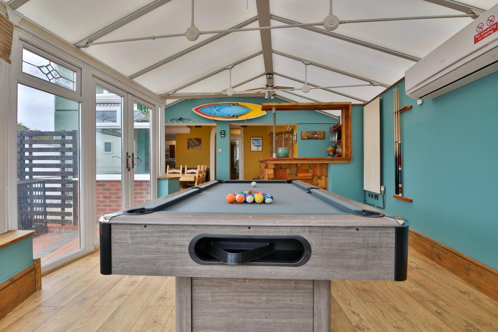 The Family Nest – Swansea 4 Bedroom Retreat