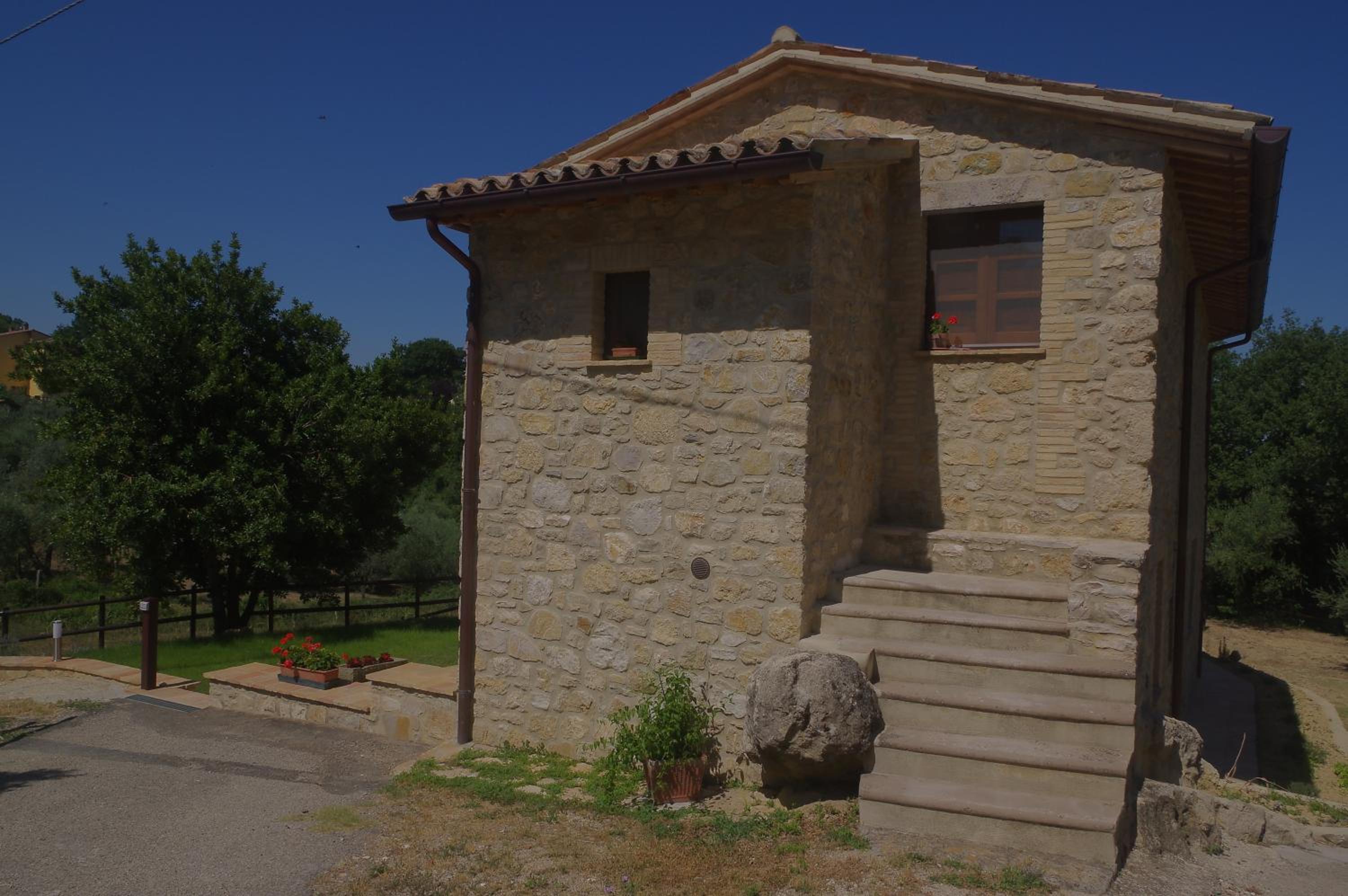 Borgo Buciardella view 5