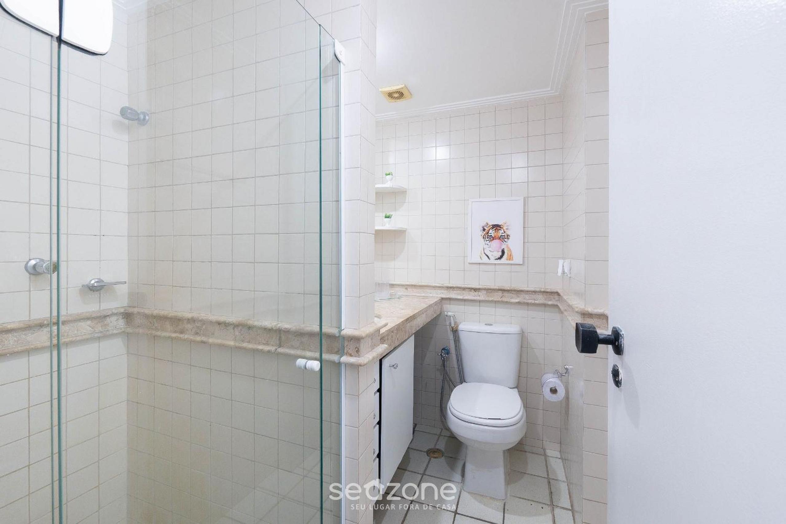 Apt with balcony in a condo with pool ACI0320