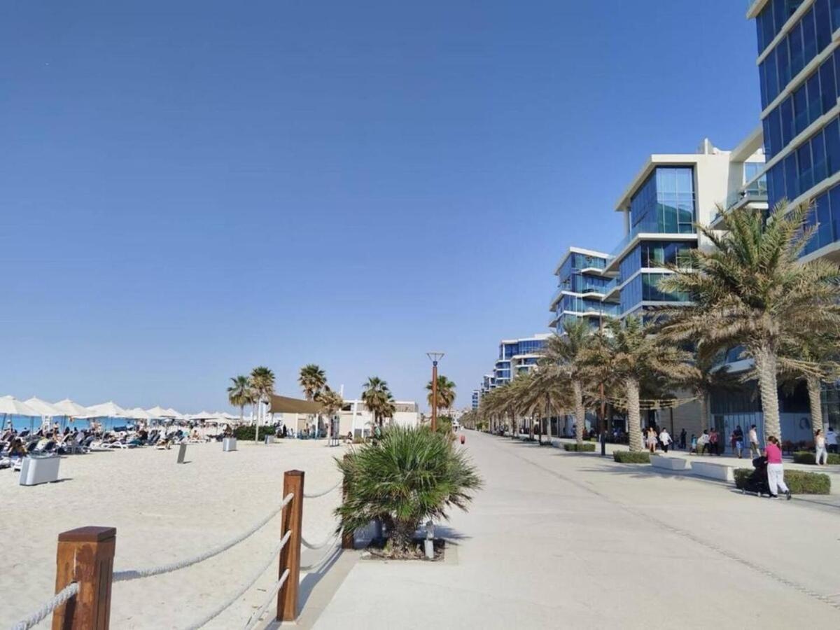 Luxury 2-Bedroom APT - Sea Views in Saadiyat Island