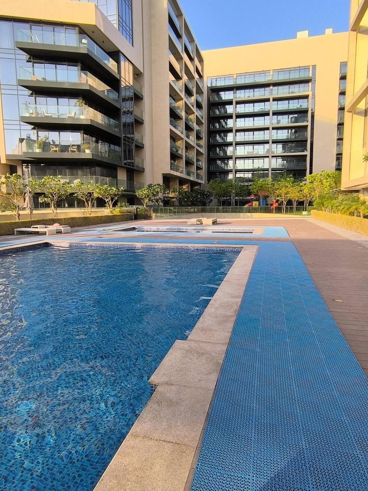 Luxury 2-Bedroom APT - Sea Views in Saadiyat Island