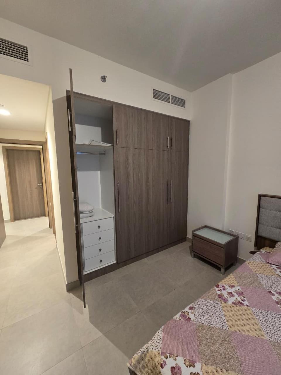 Luxury 2-Bedroom APT - Sea Views in Saadiyat Island