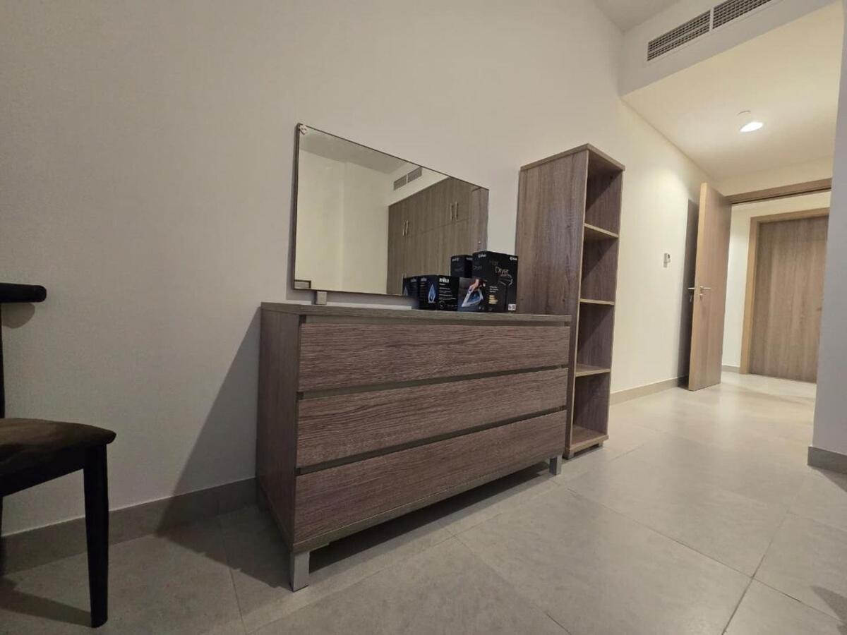 Luxury 2-Bedroom APT - Sea Views in Saadiyat Island