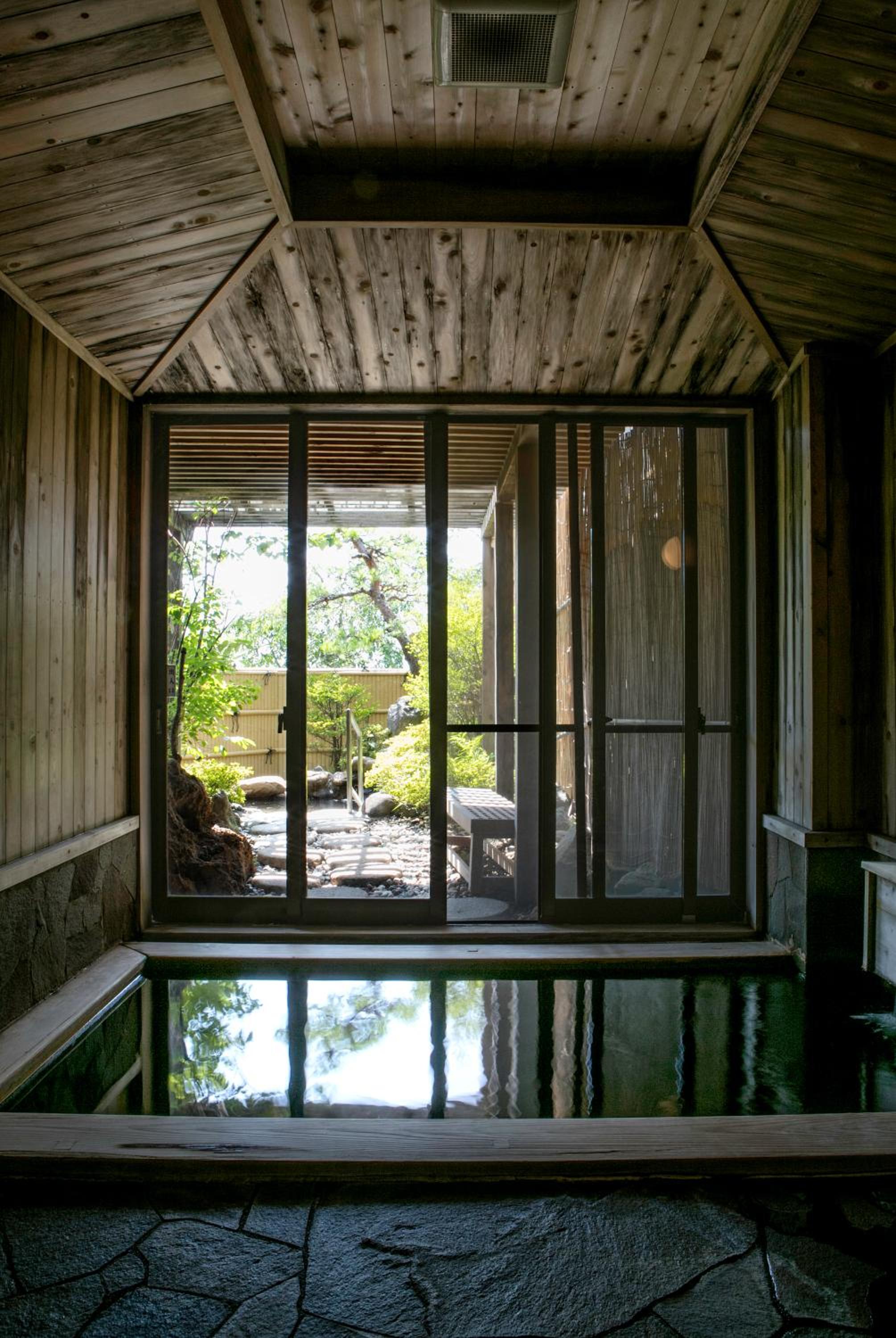 Ryokan Warabino
