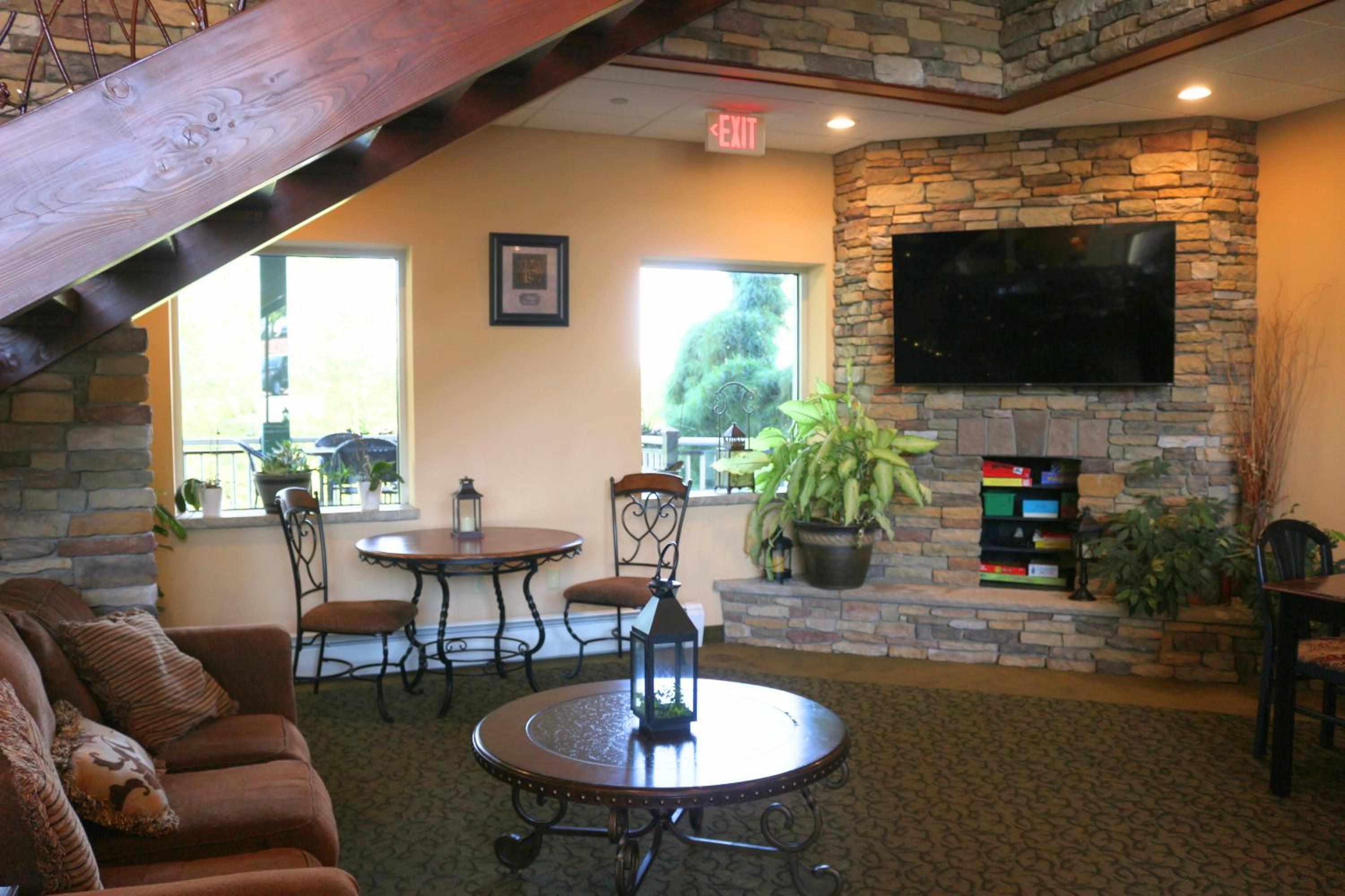 The Lodge at Woodstone Country Club