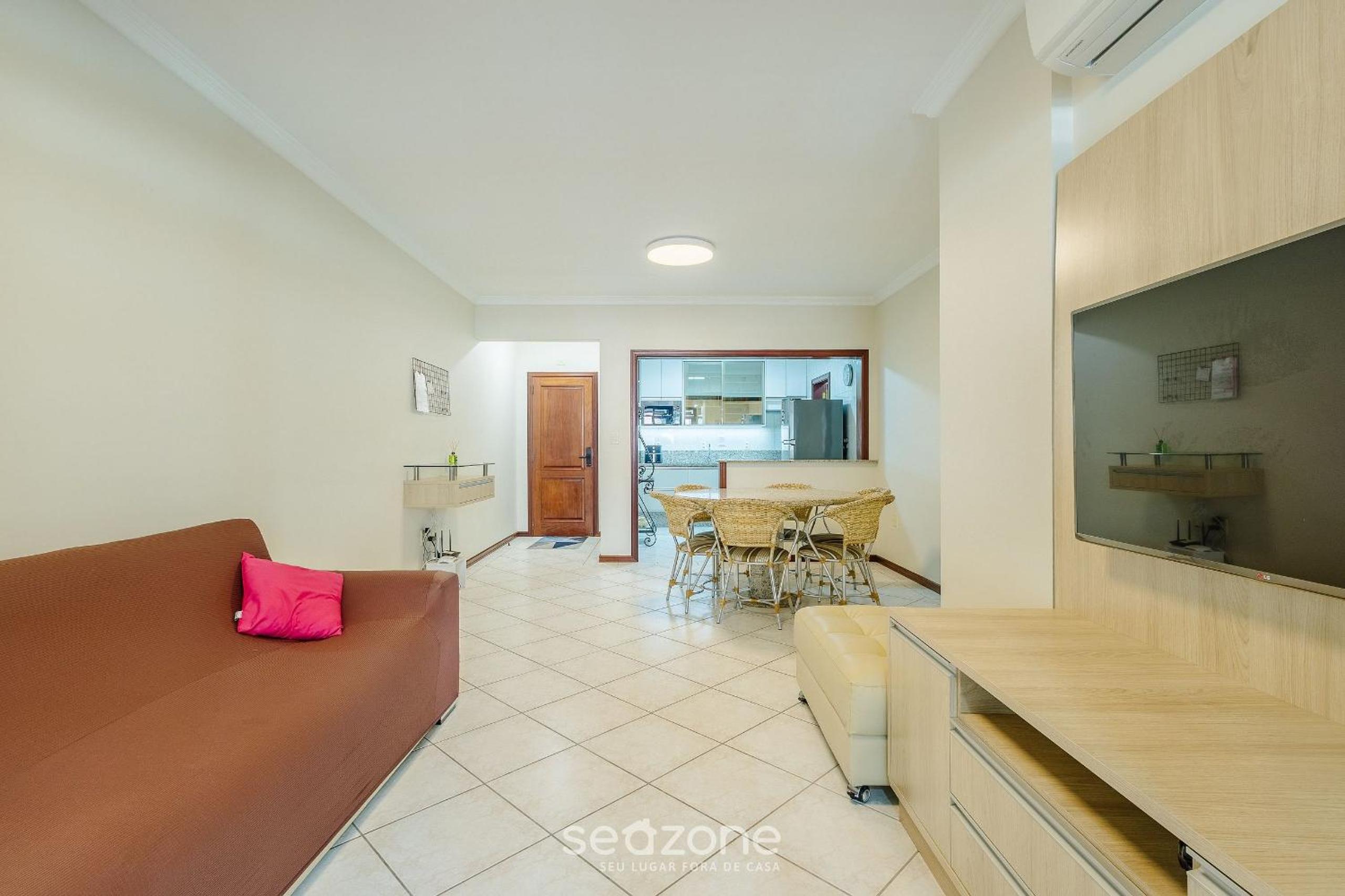 Apt w balcony nd barbecue in seaside condom UAR301