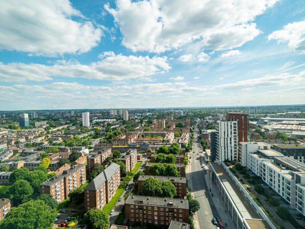 2BHK Panaromic City View Central London WR2103