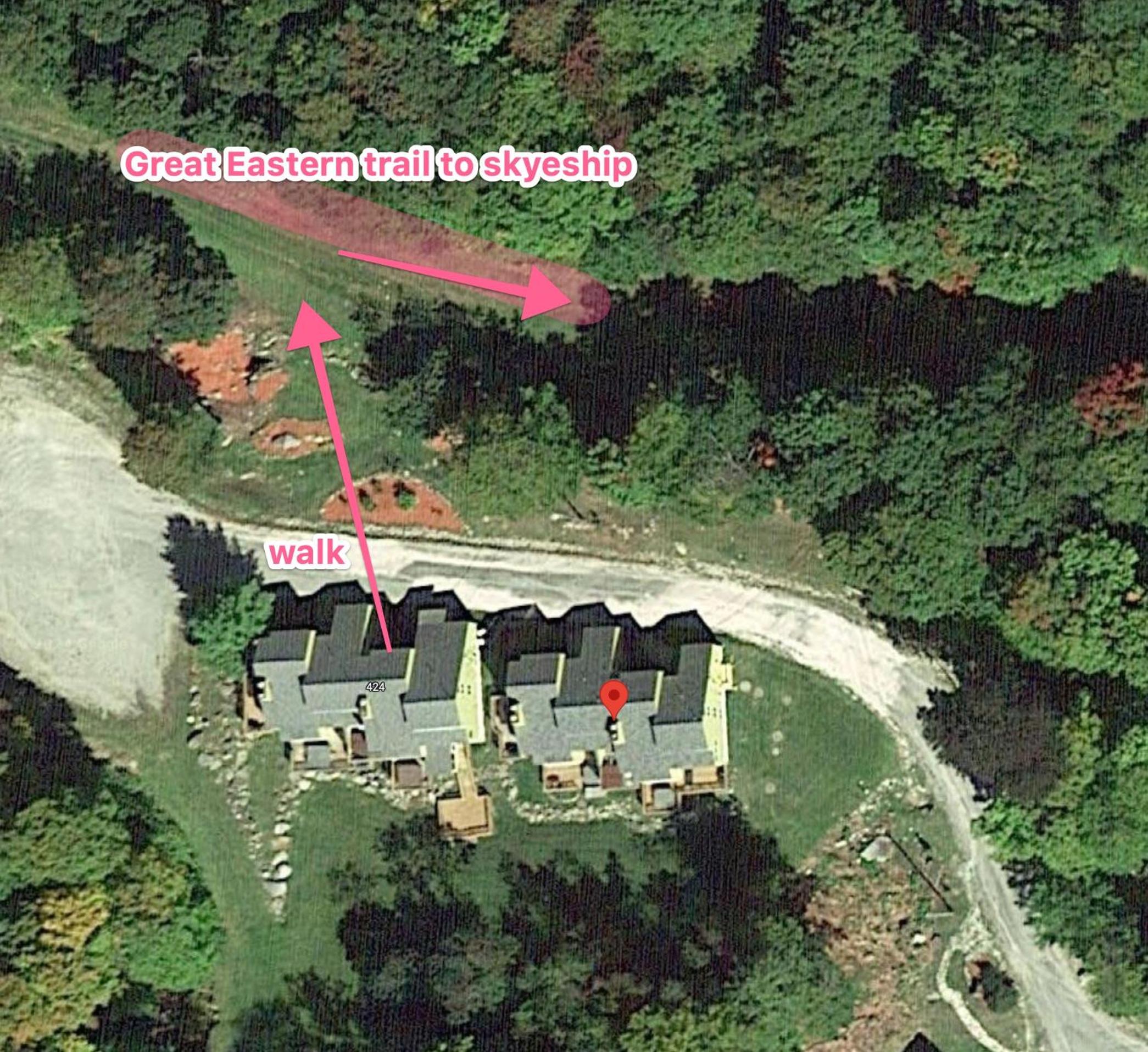 Trailside Village #8 - Slopeside 3BR with Hot Tub, Sauna, BBQ, Ski In Ski Out
