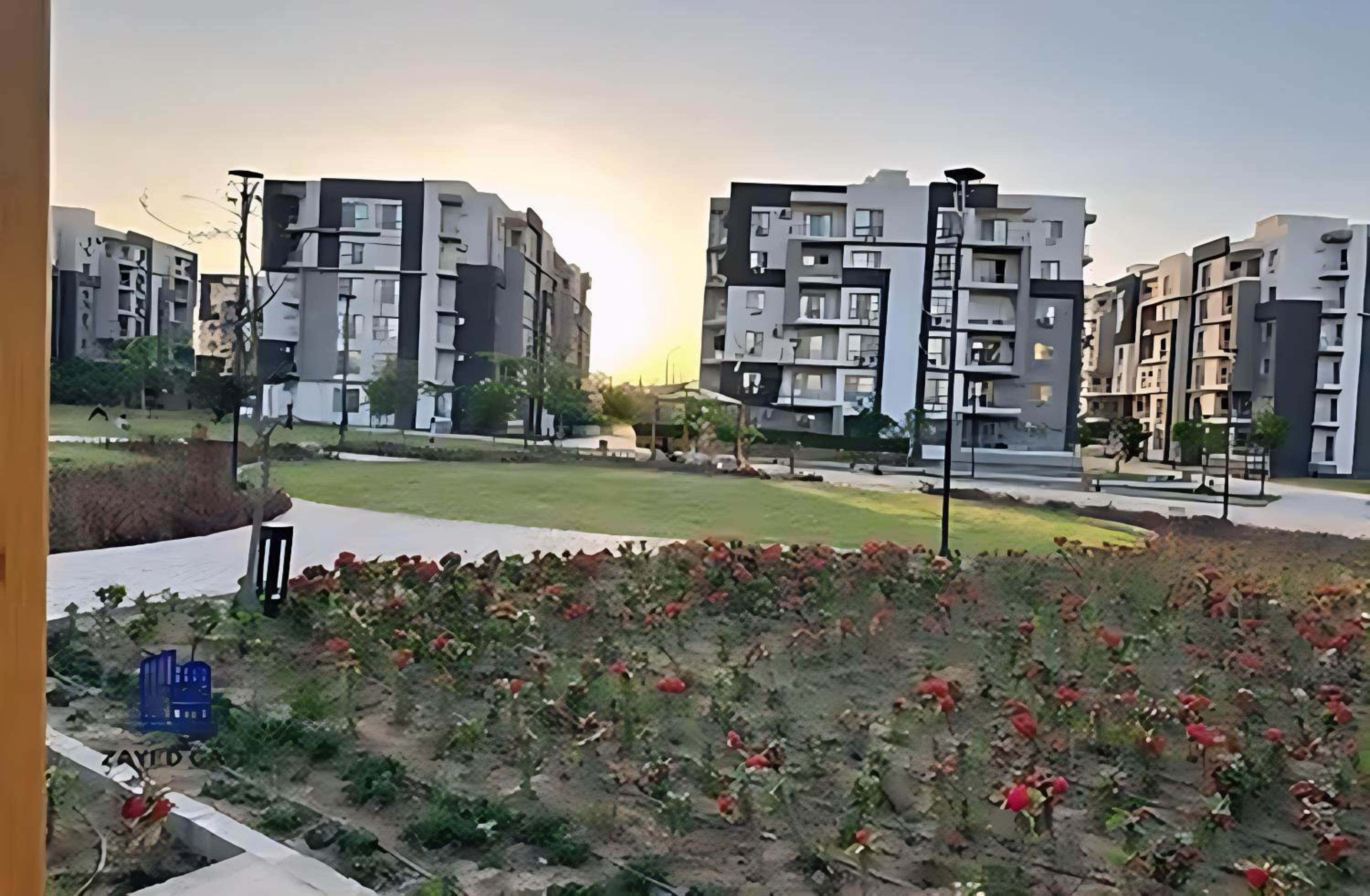 2 Bedroom Modern Flat at Zayed