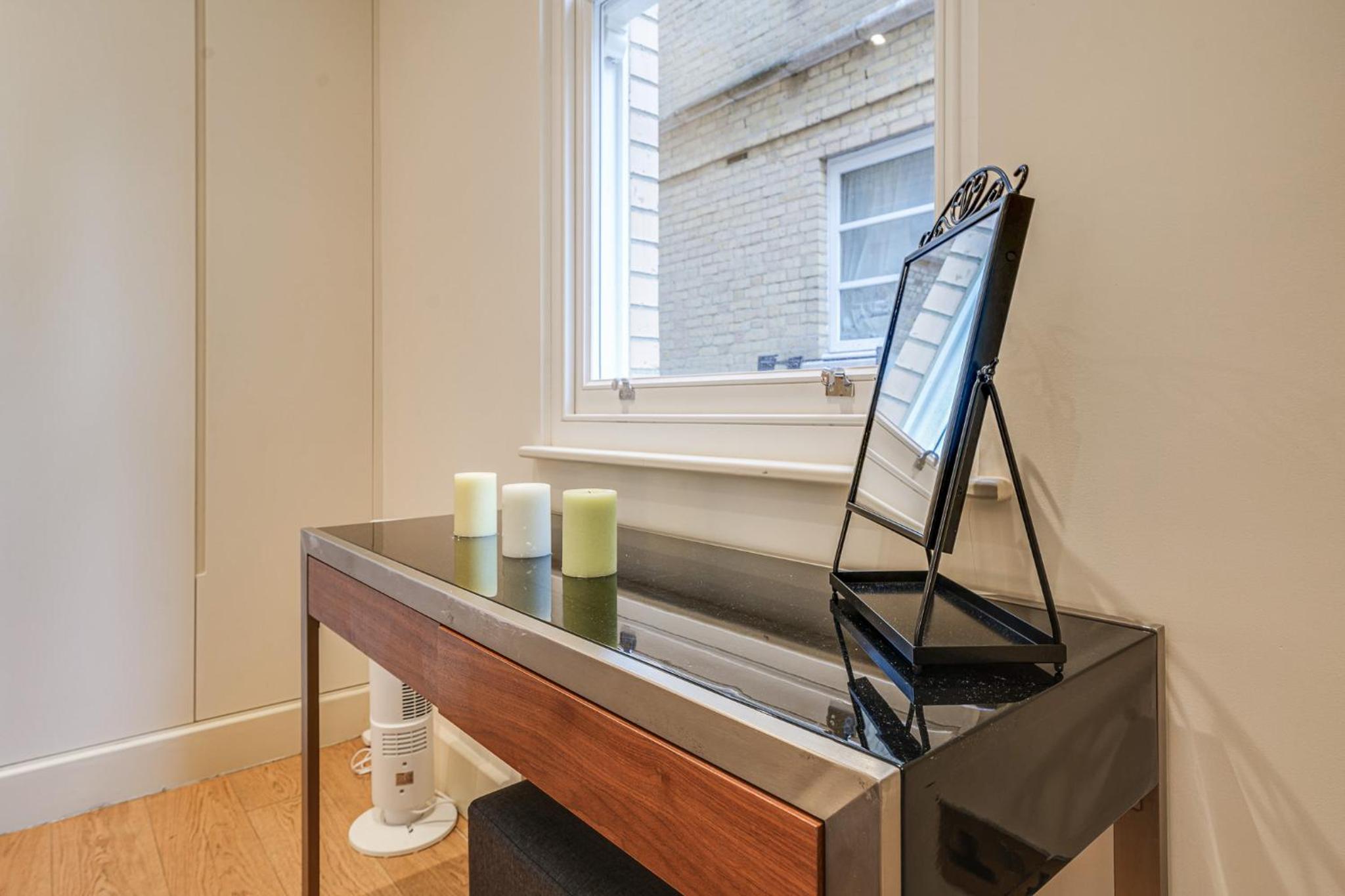 Fitzrovia Apartments 3BR Sleeps 18 Oxford