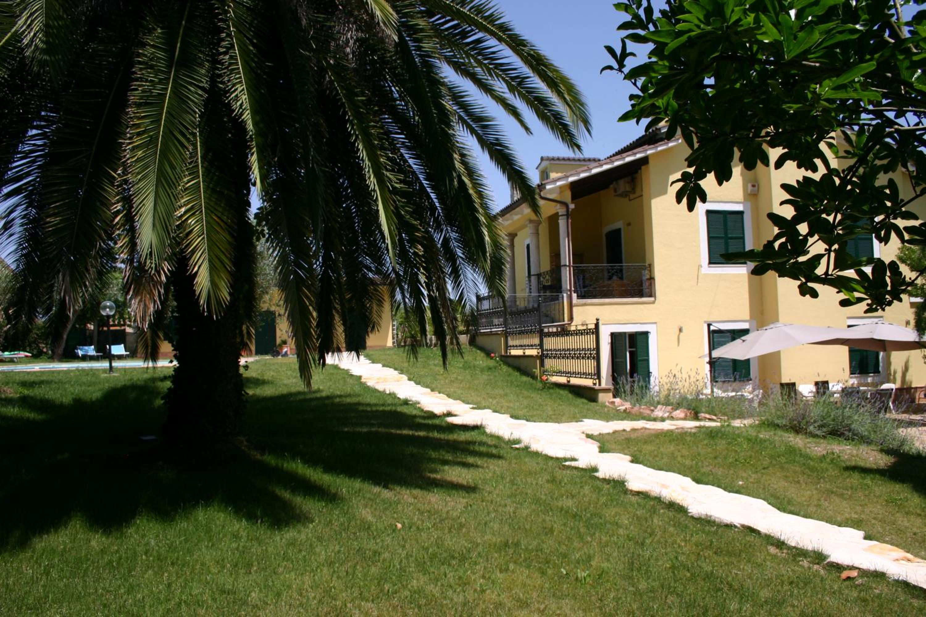 Photo 27