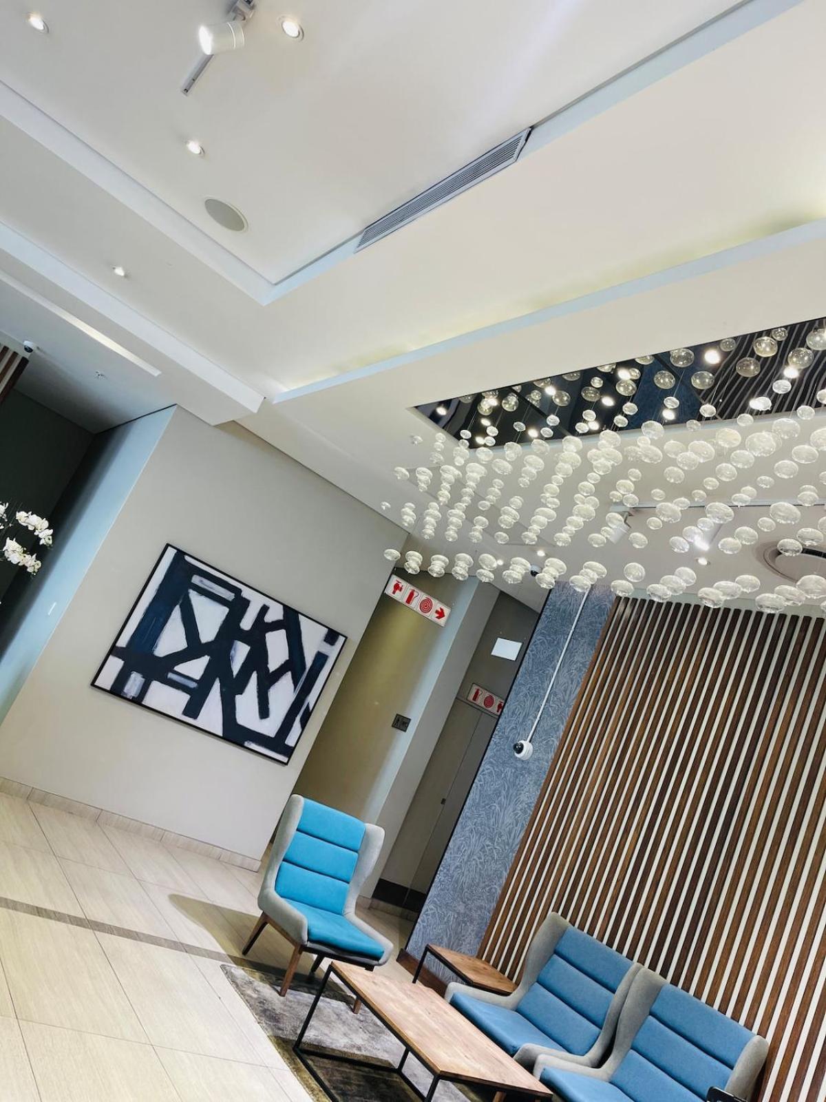 Sandton Skye