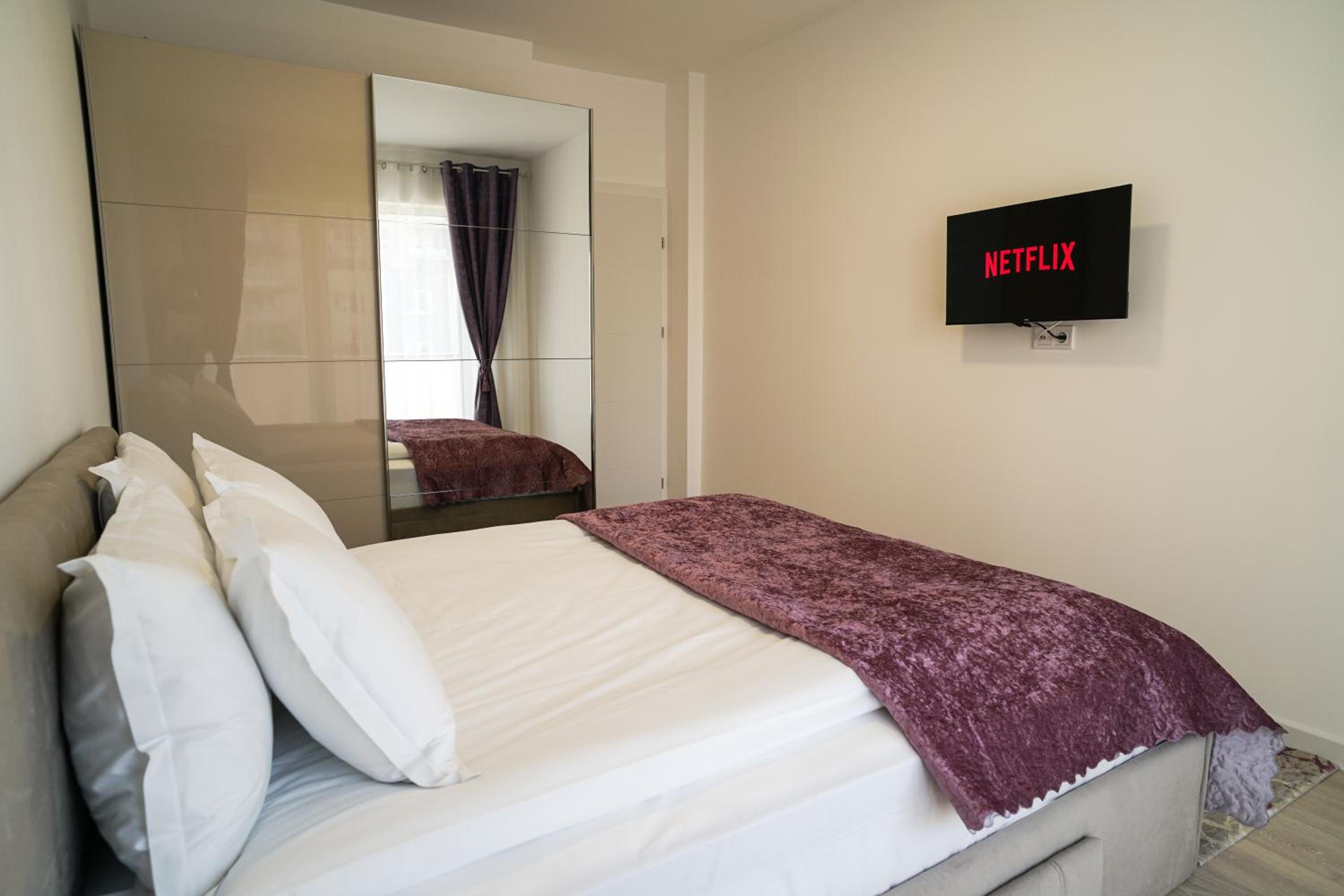 JAD Premium Apartaments - Dynamic Coresi