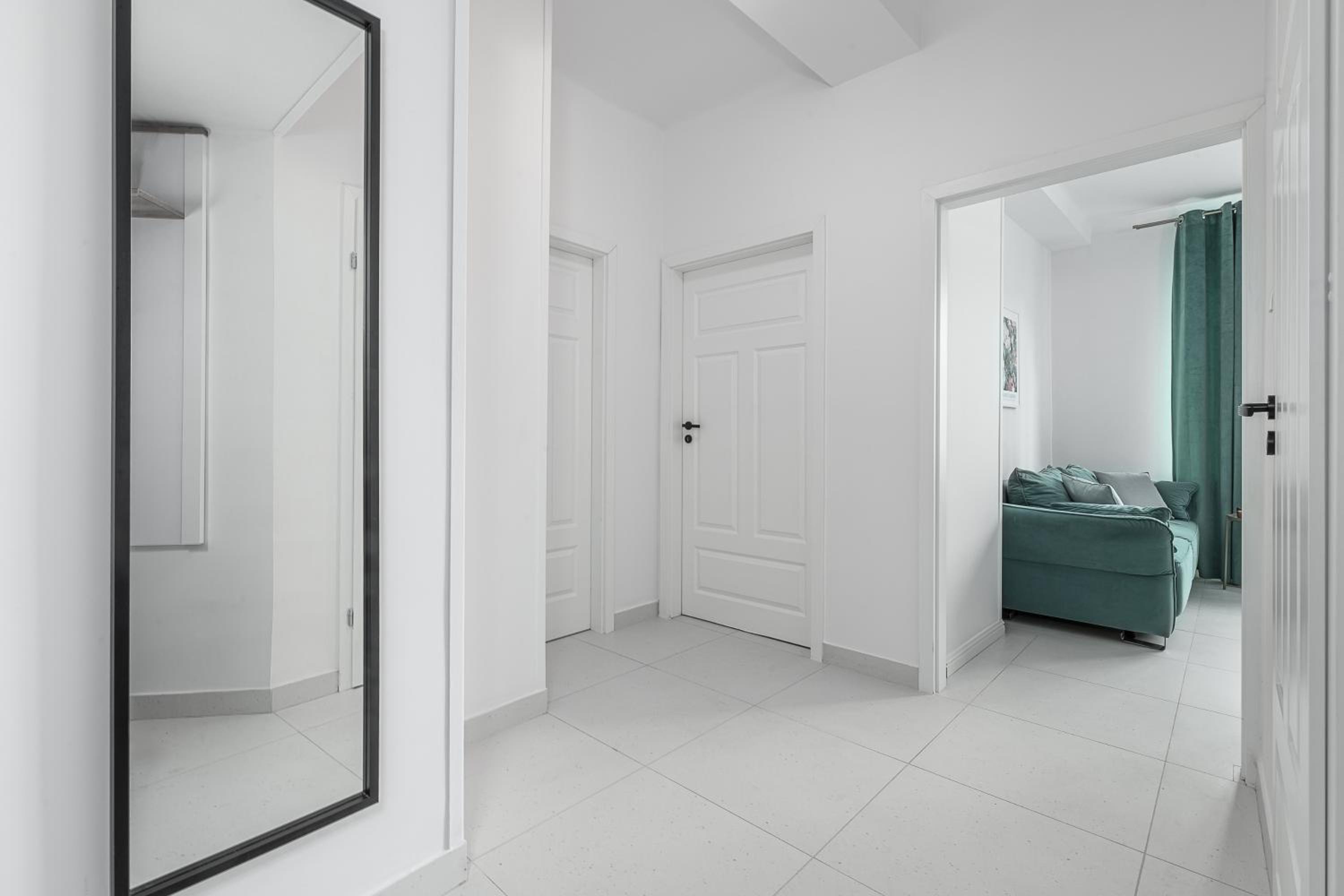 Lumina Charming 3-room apartment in the heart of Warsaw
