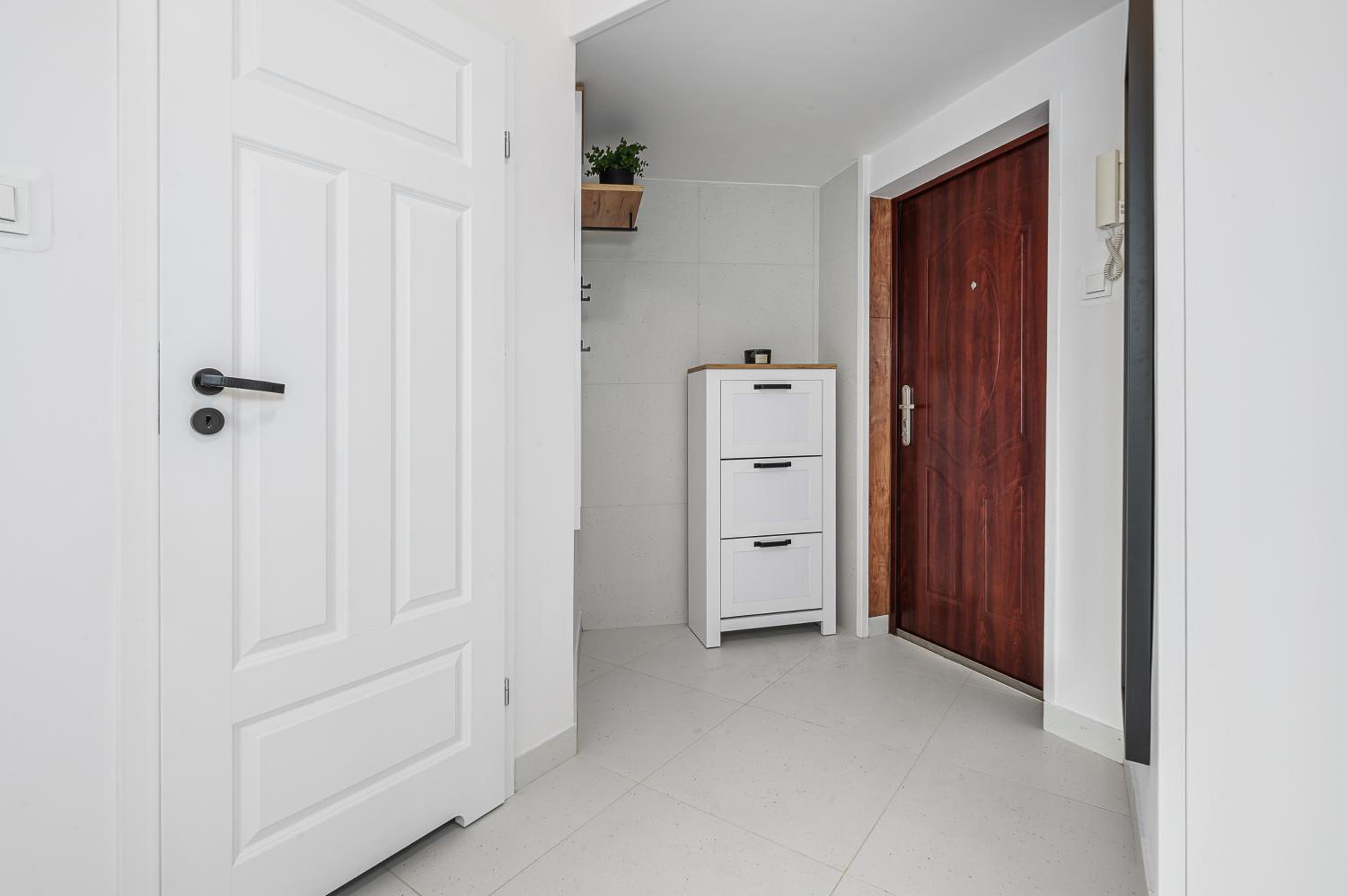 Lumina Charming 3-room apartment in the heart of Warsaw